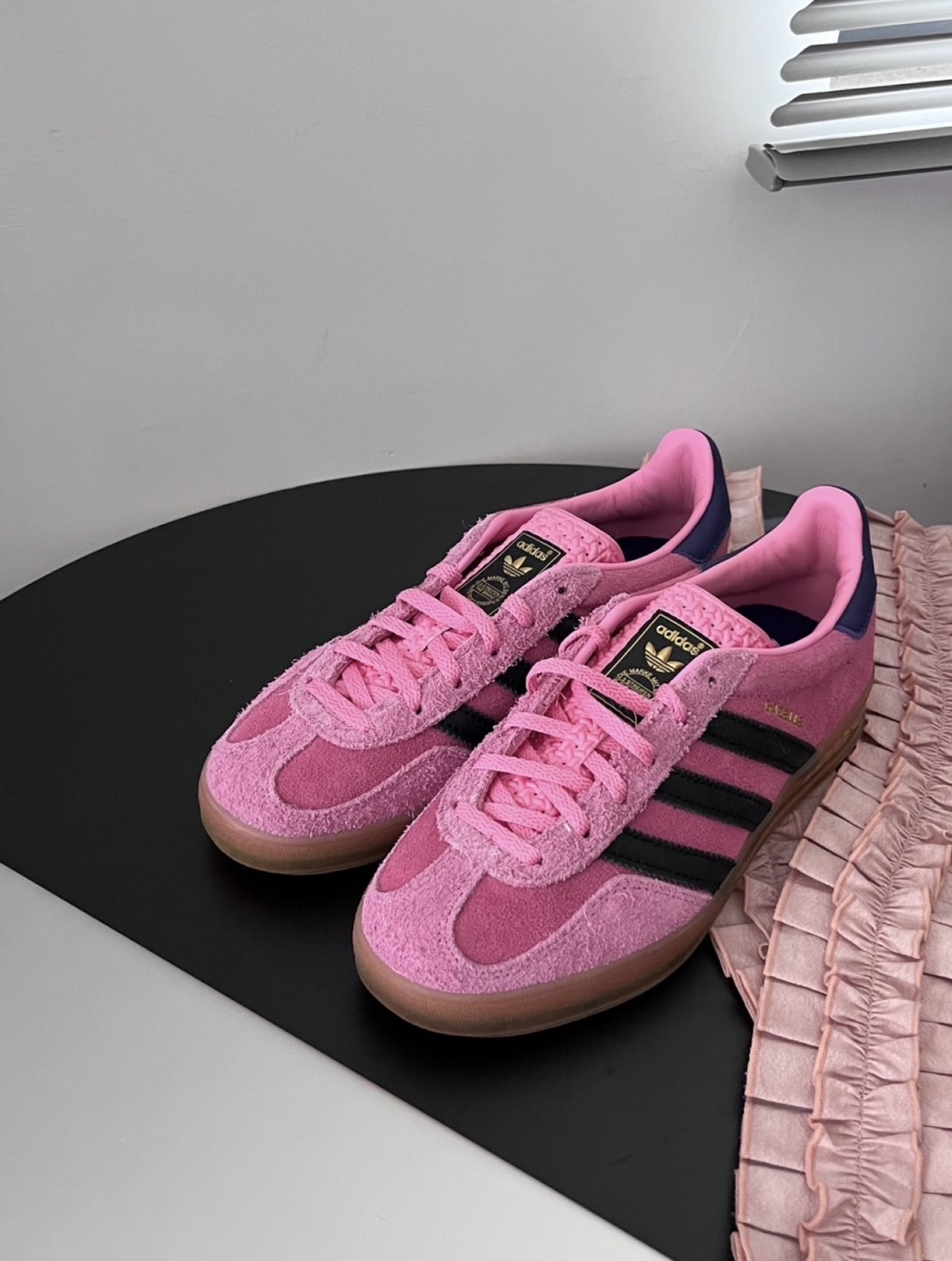"調貨" Adidas Originals Gazelle Indoor 黑粉 女款 IE7002