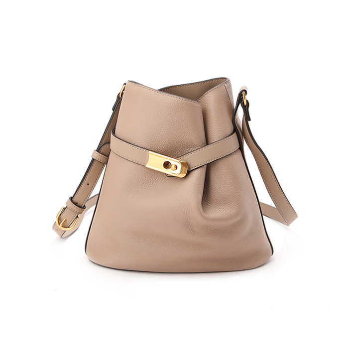 CLASSICO Leather Bucket Bag