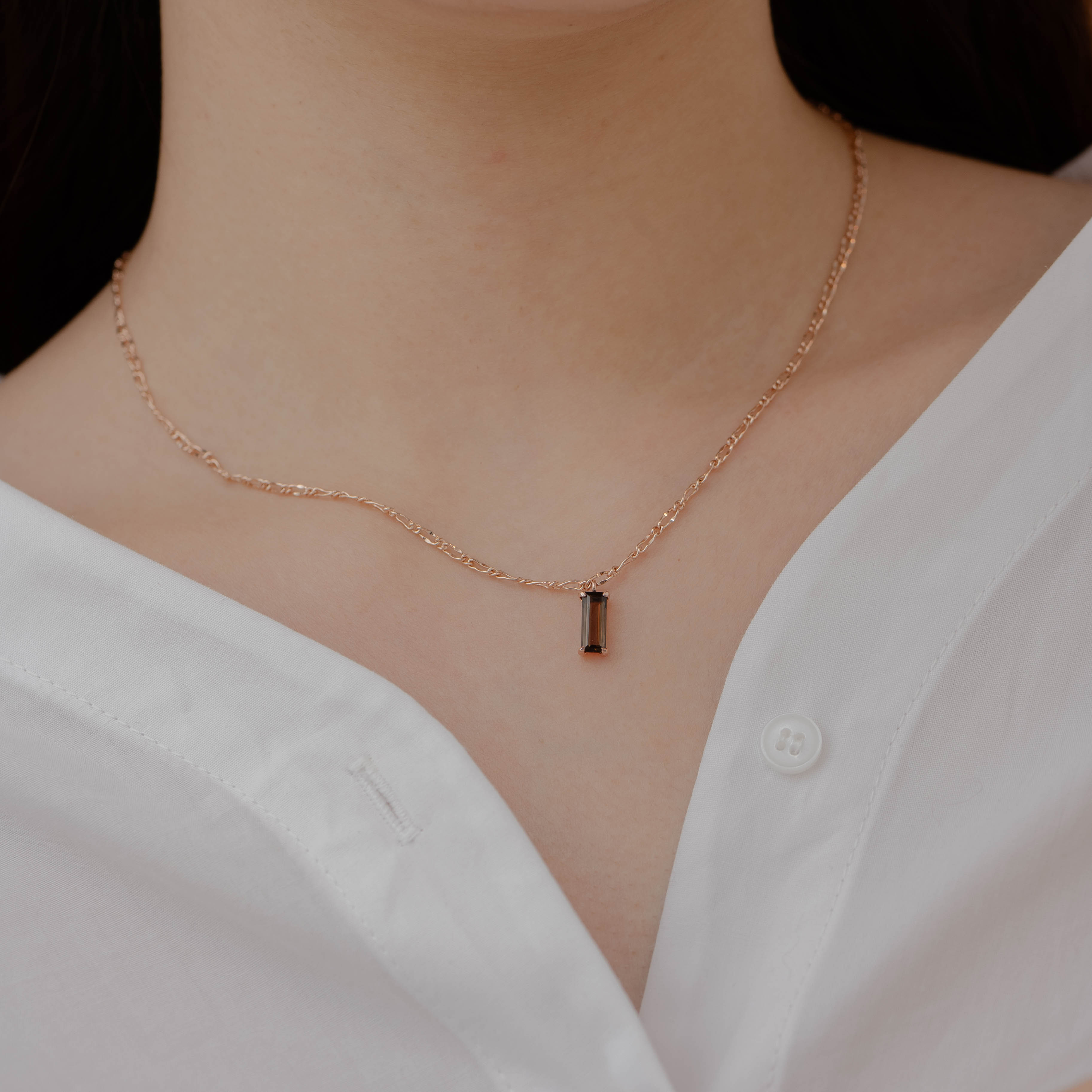 Baguette爪鑲茶晶項鍊