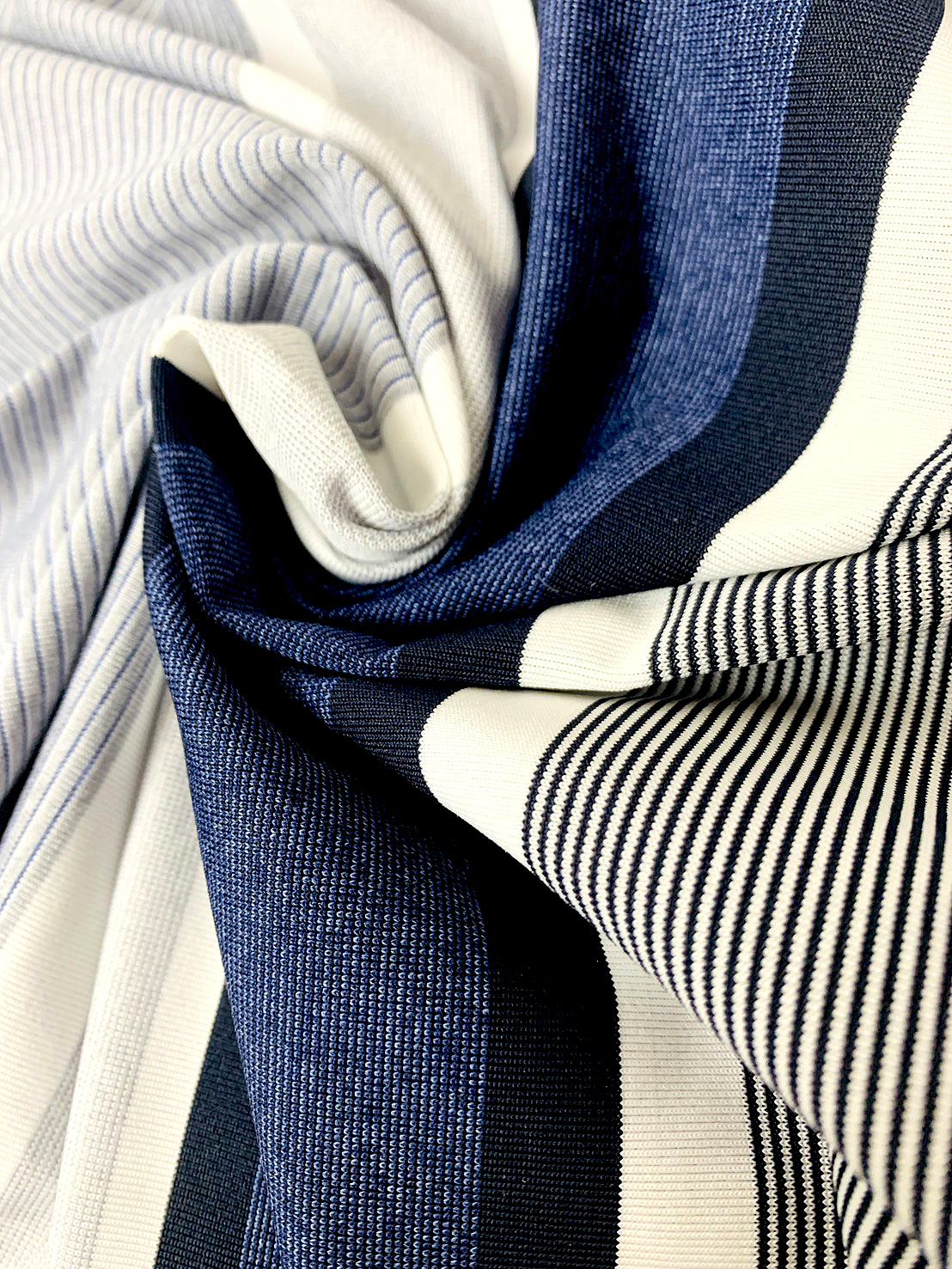 薄款排汗速乾Polo衫