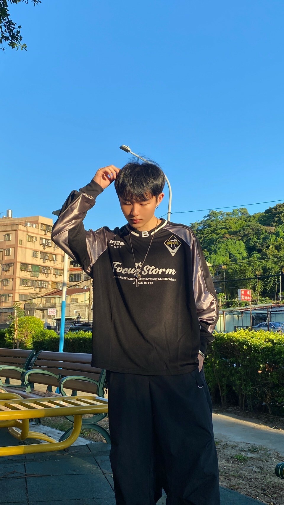 Focus storm 美式字母印花長袖球衣