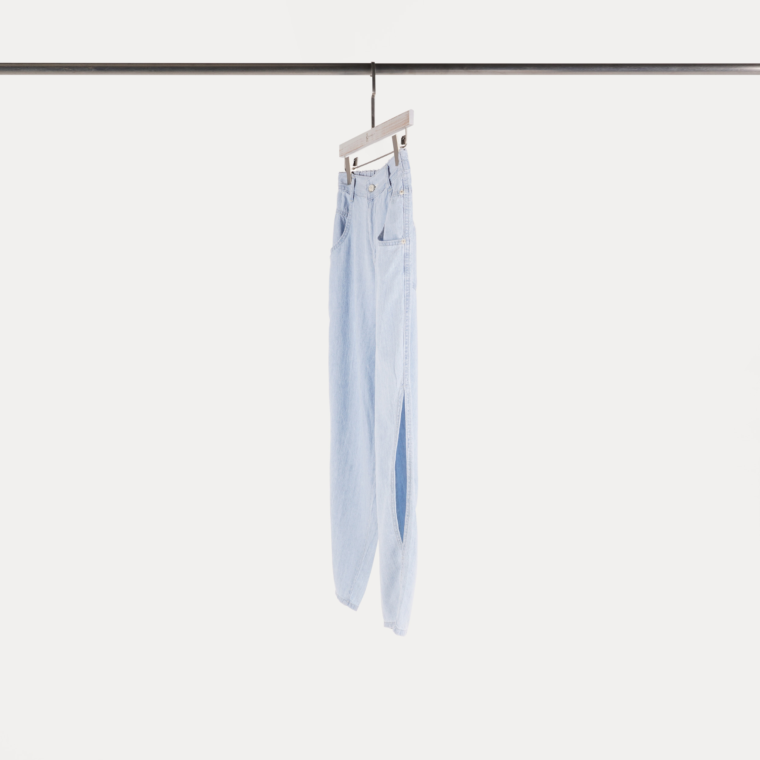 側挖洞牛仔寬褲 | M-XL | 淺淺藍