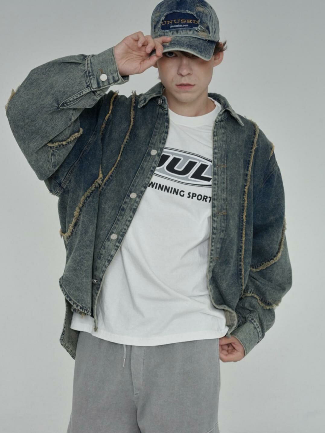 洗水破洞牛仔恤衫外套 UNUSED-017JK