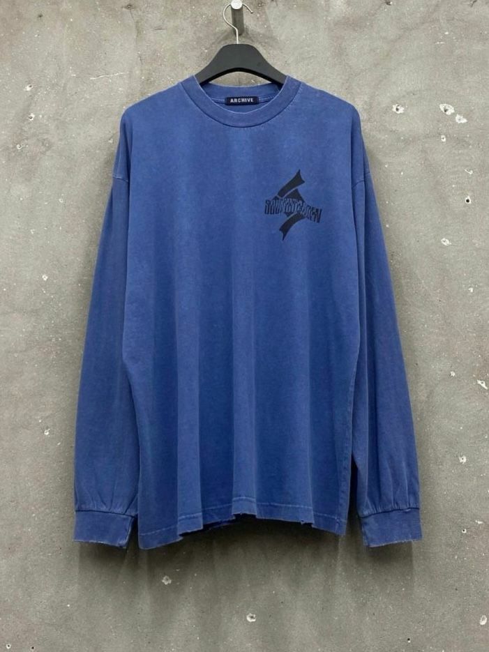 洗水英文字圖案長袖衫 ARCHIVE-213T