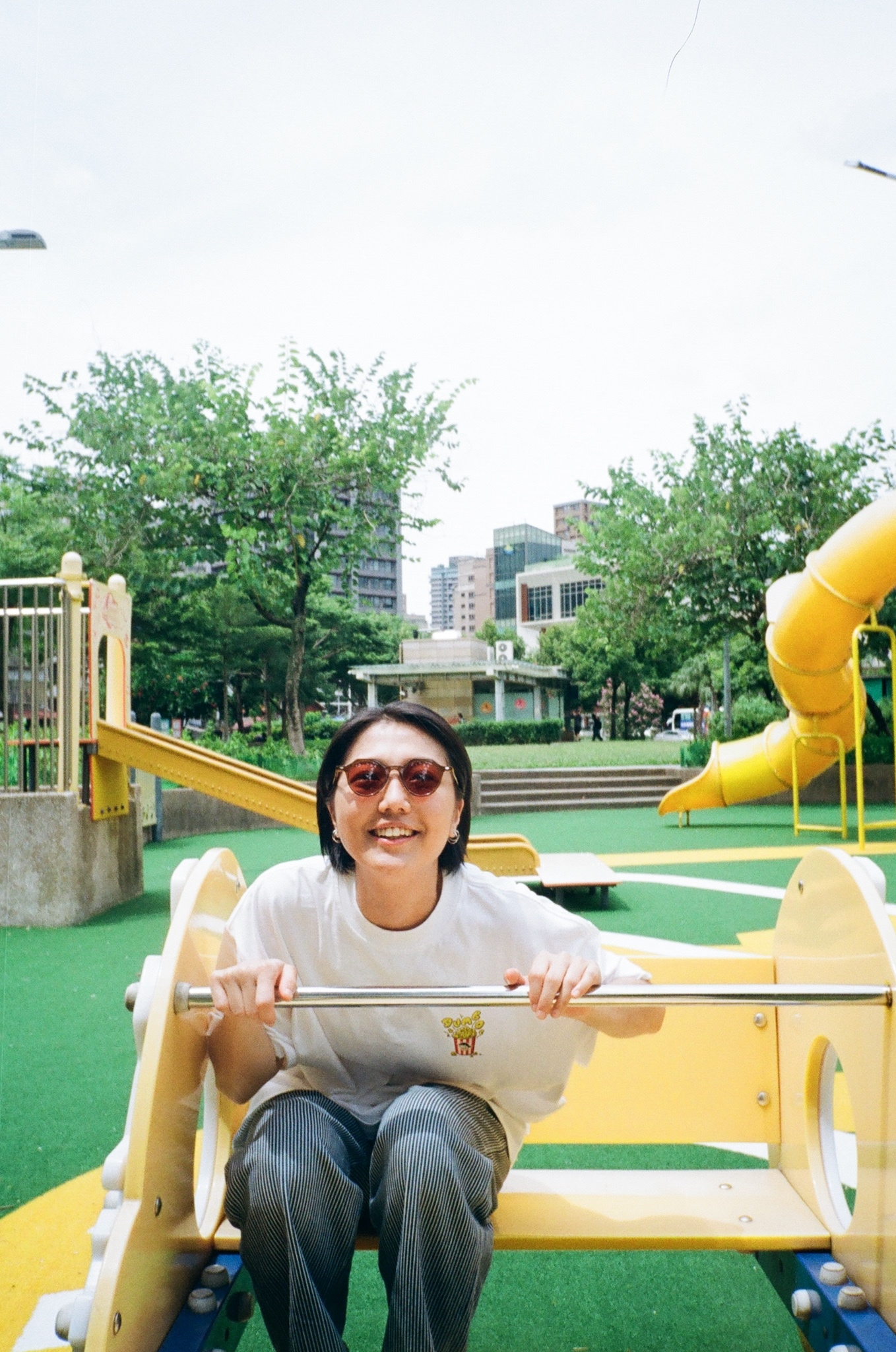 三週年紀念TEE －DUMBOZILLA🦕🔥