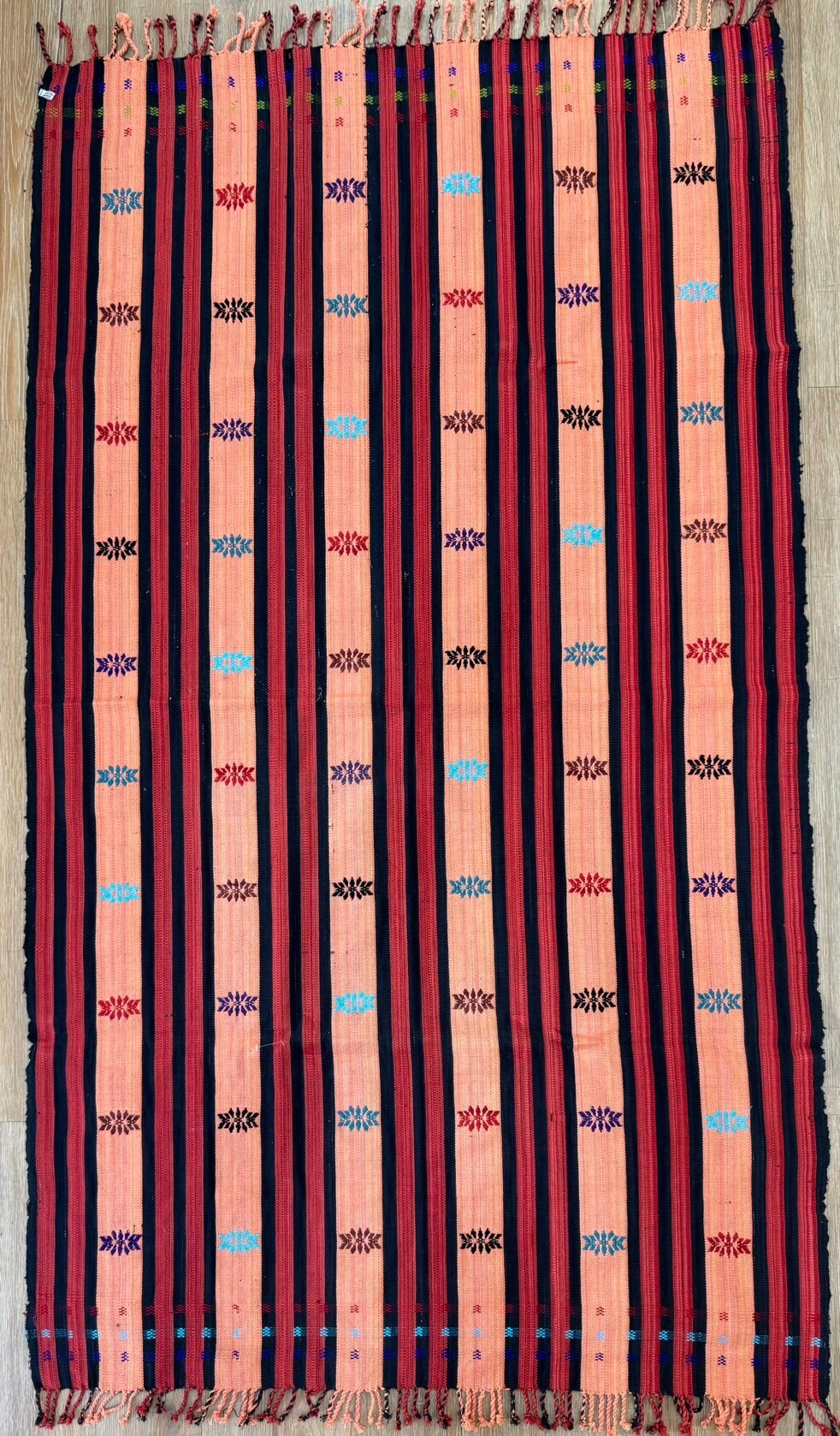 No.5織布圖騰布料長177寬100