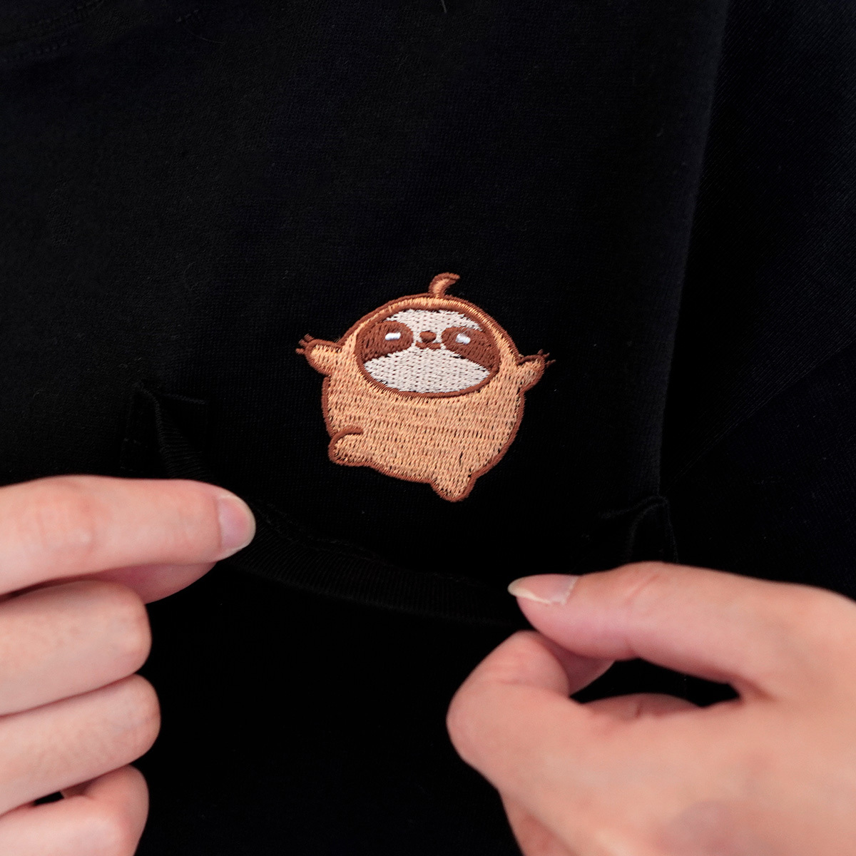 再睡5分鐘-T恤-口袋裡的小咖