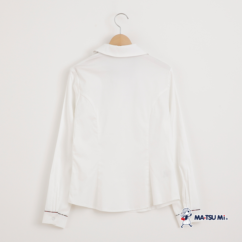 MA‧TSU Mi 學院風格紋領片刺繡襯衫(白.深藍)