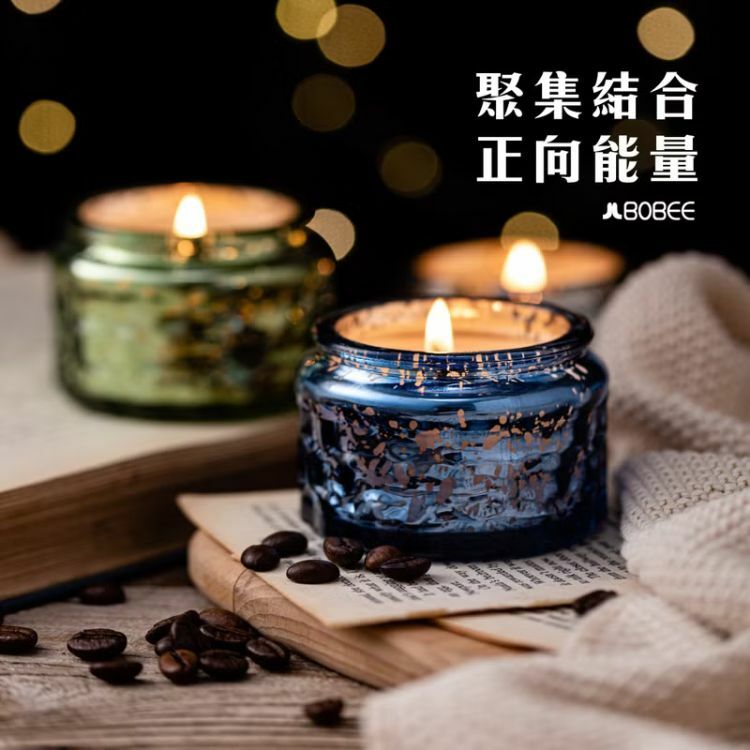 保庇BOBEE 藍色和綠色玻璃罐香氛蠟燭