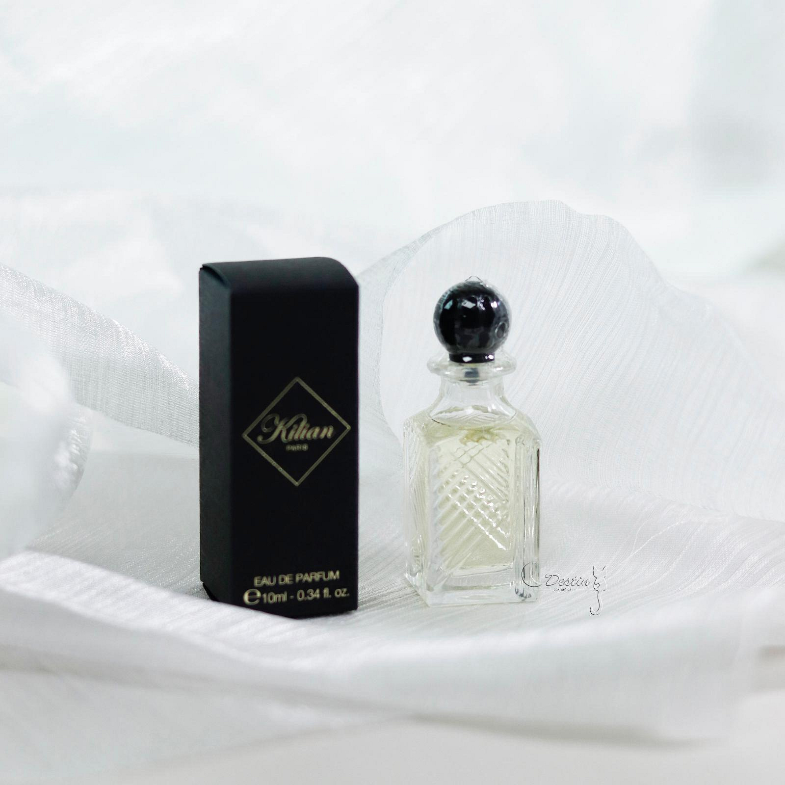 Kilian Moonlight in Heaven 香水 Moonlight In Heaven by By Kilian Fragrance Samples | DecantX | Eau