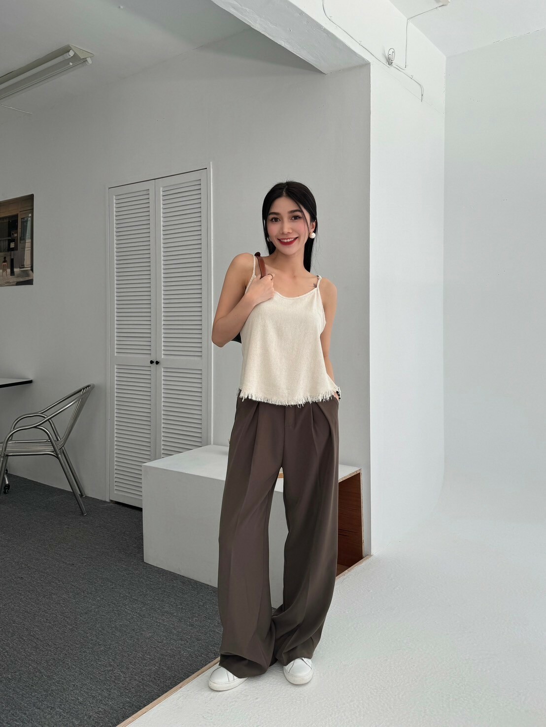 下抽鬚細肩背心