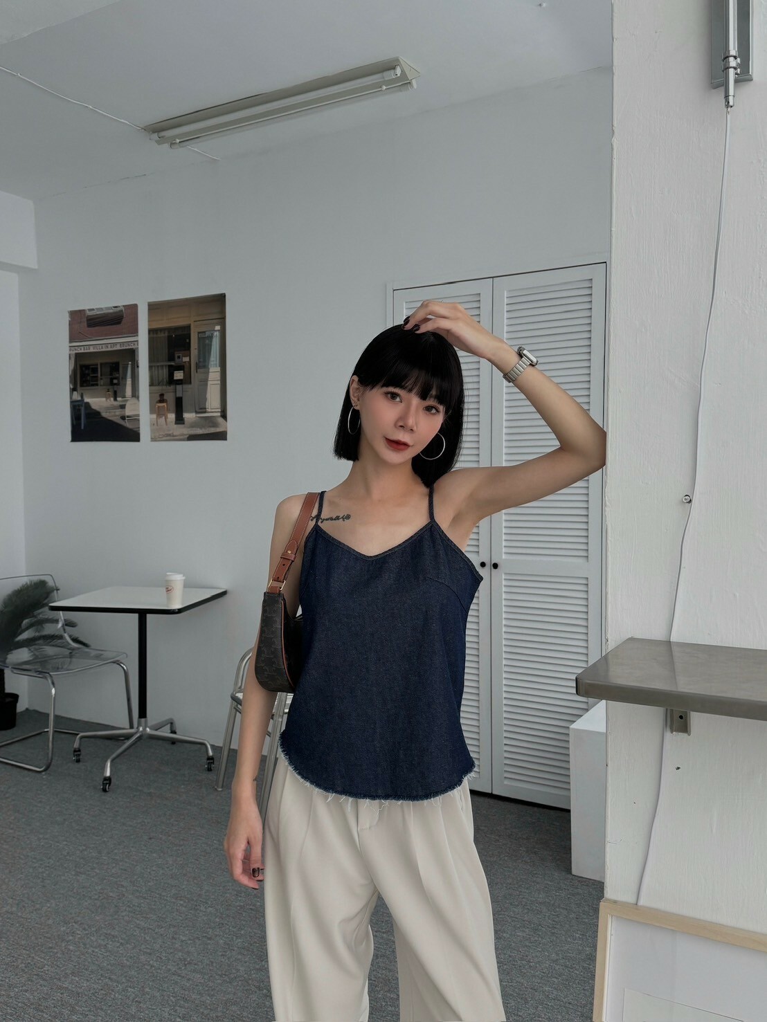 下抽鬚細肩背心