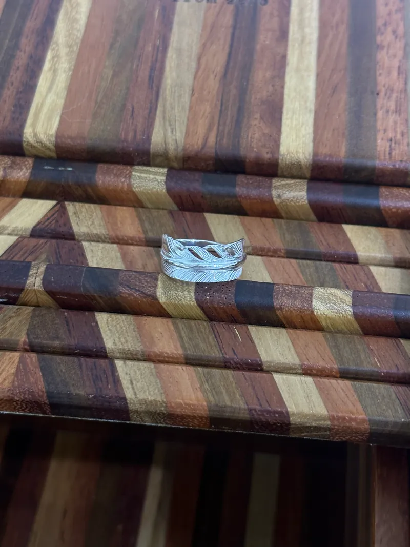 Wakan Sliver Smith Feather ring (Brand New)
