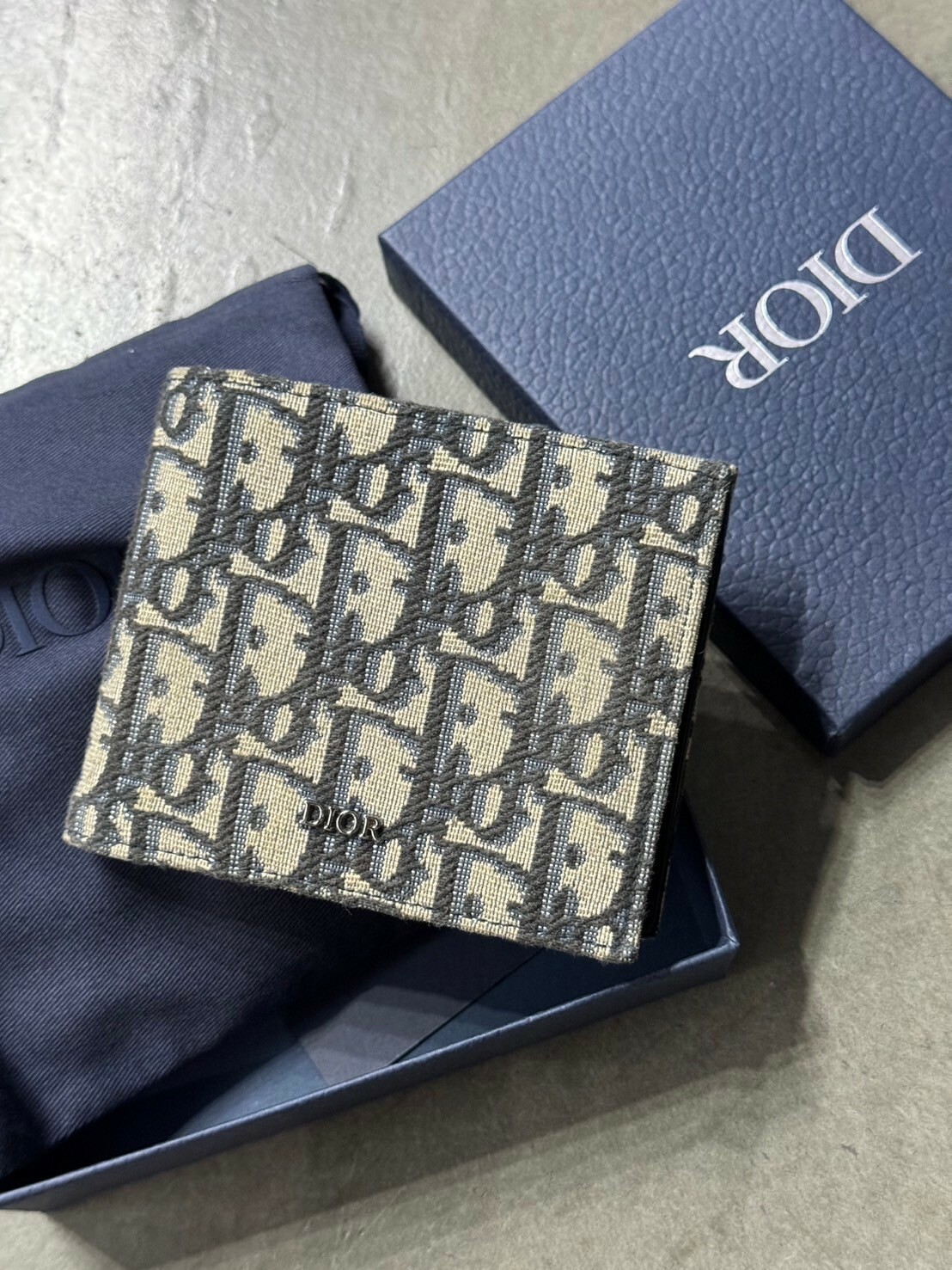 二手美品 DIOR 經典款 滿版Logo短夾