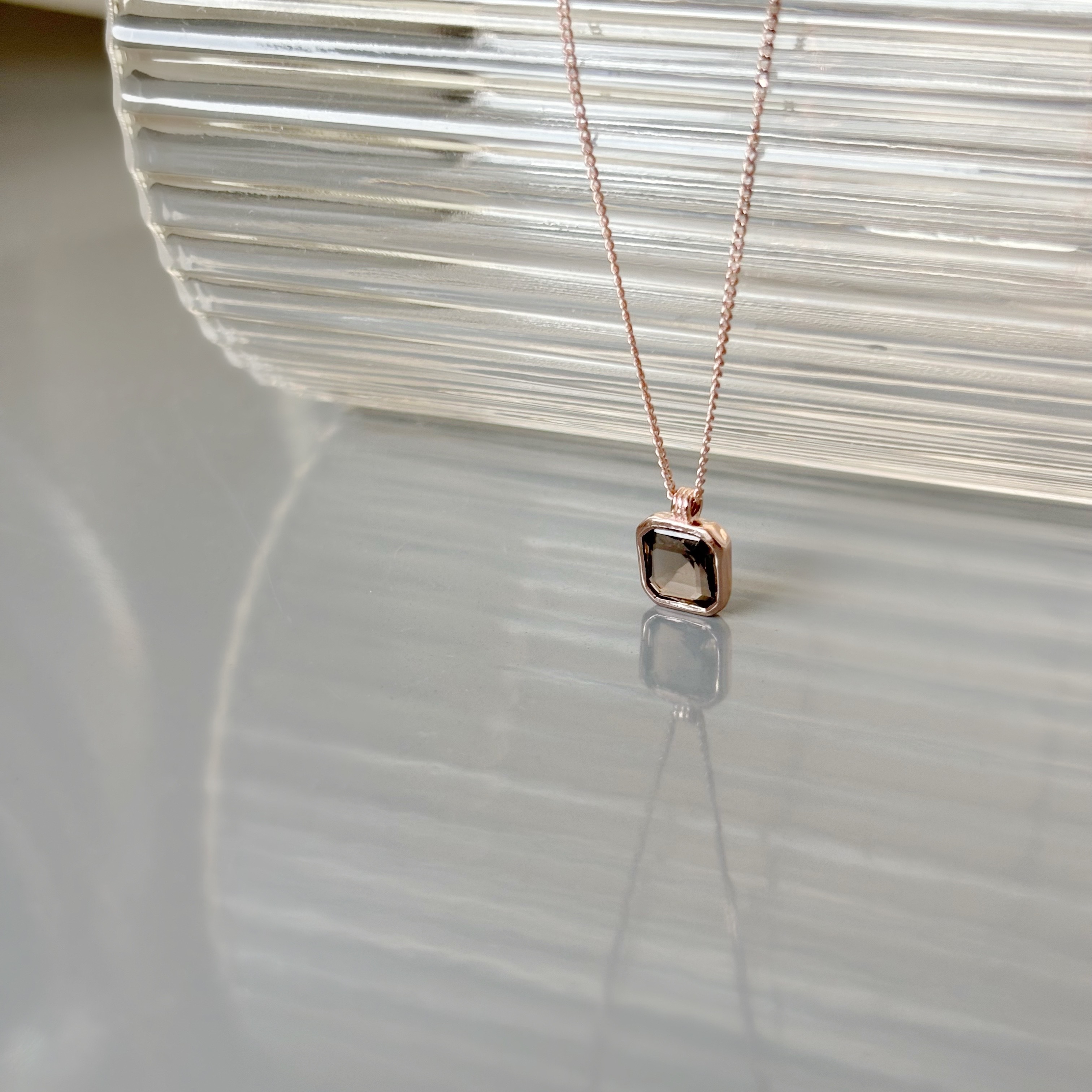 簡約Asscher茶晶項鍊
