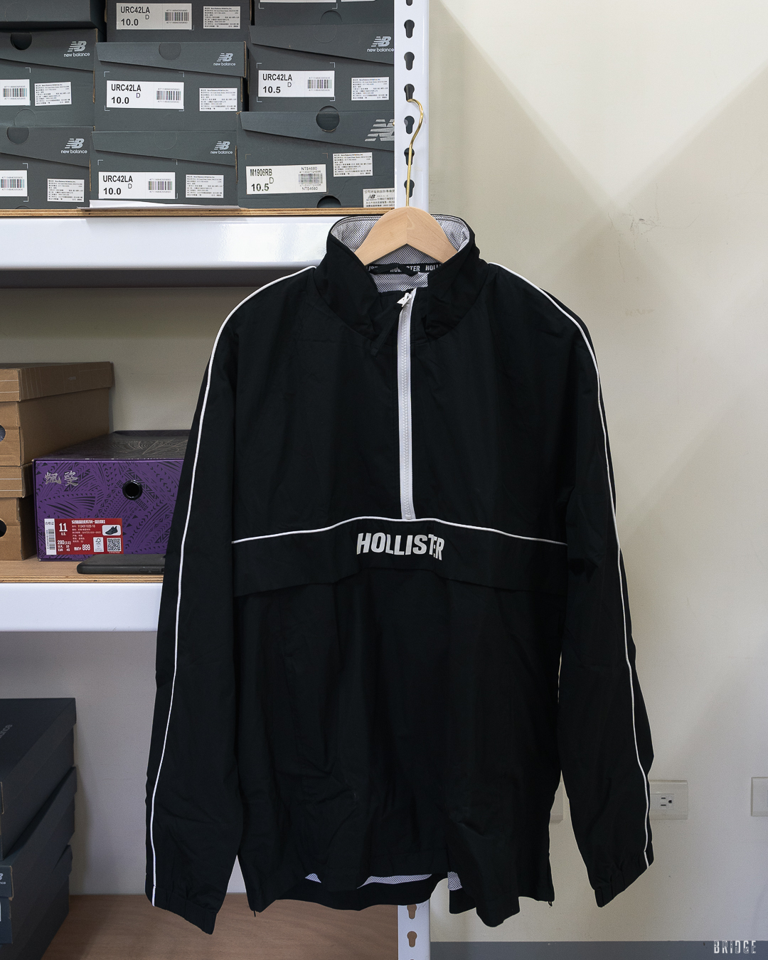 Hollister 海鷗衝鋒衣 (部分無吊牌 介意勿下單)