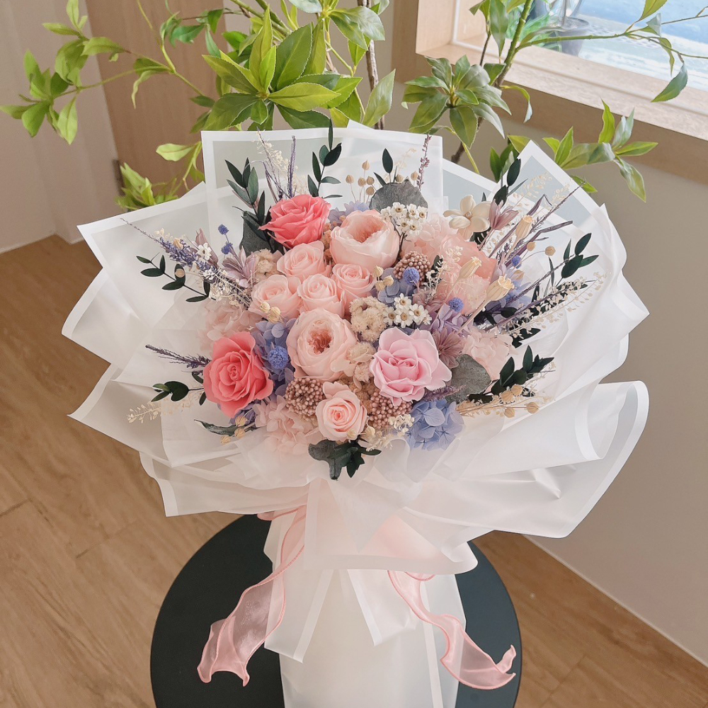 夢幻粉紫色花束