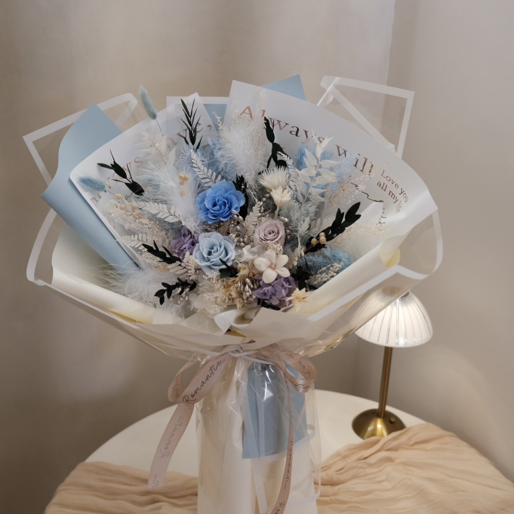 美到窒息的愛系列花束＿天空藍色永生玫瑰花束