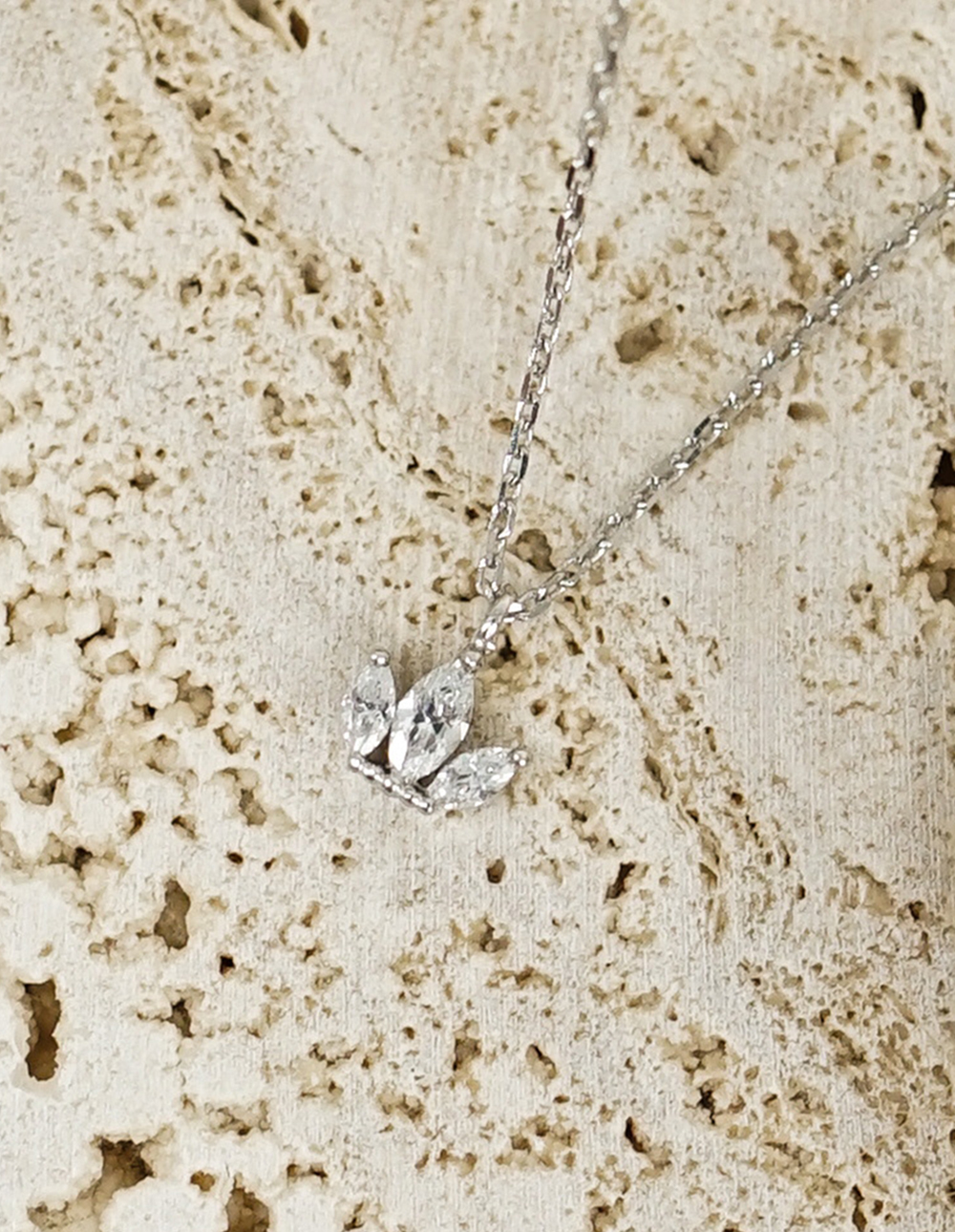 925 純銀迷你皇冠水鑽項鍊✦銀