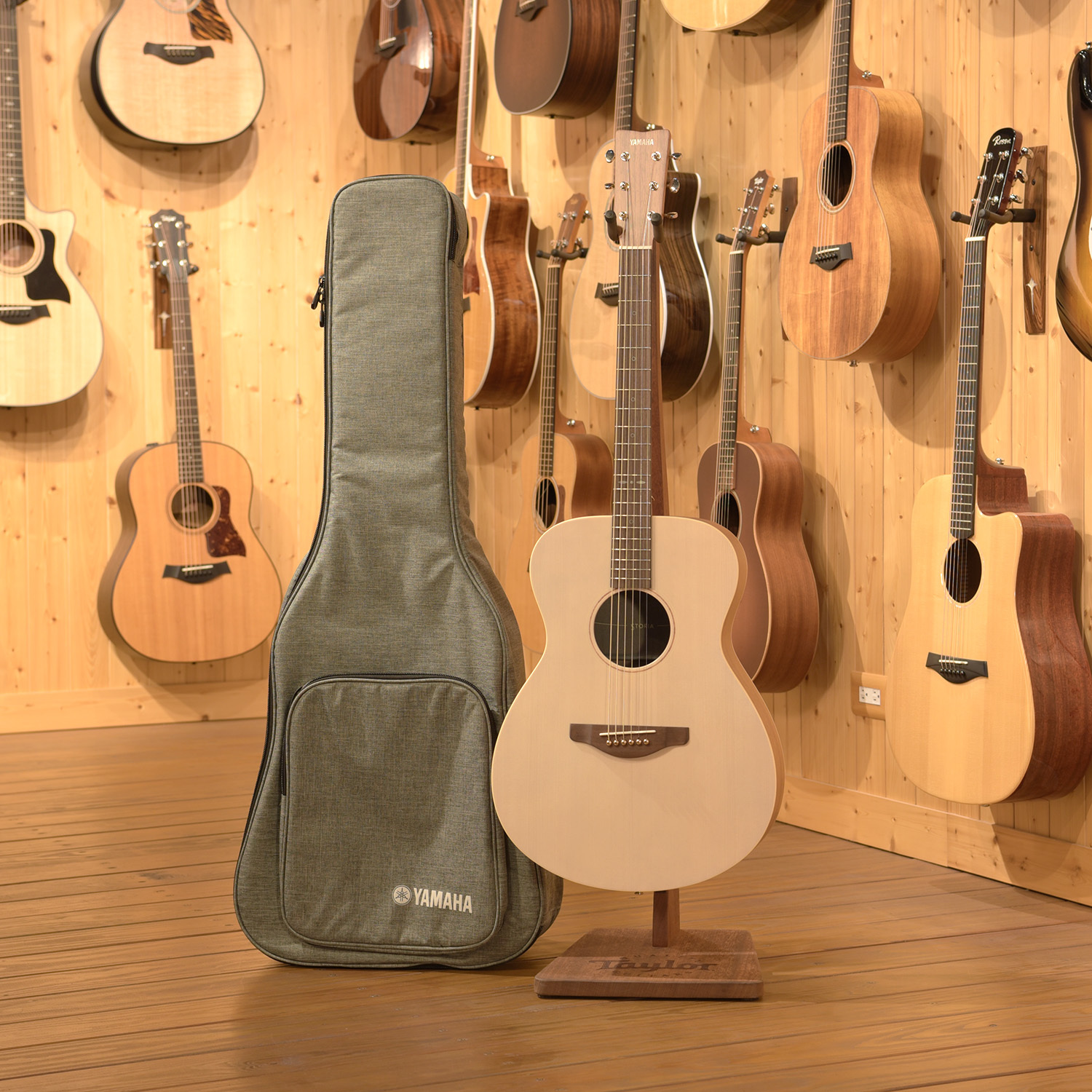 YAMAHA STORIA 40吋 雲杉民謠吉他 電木吉他