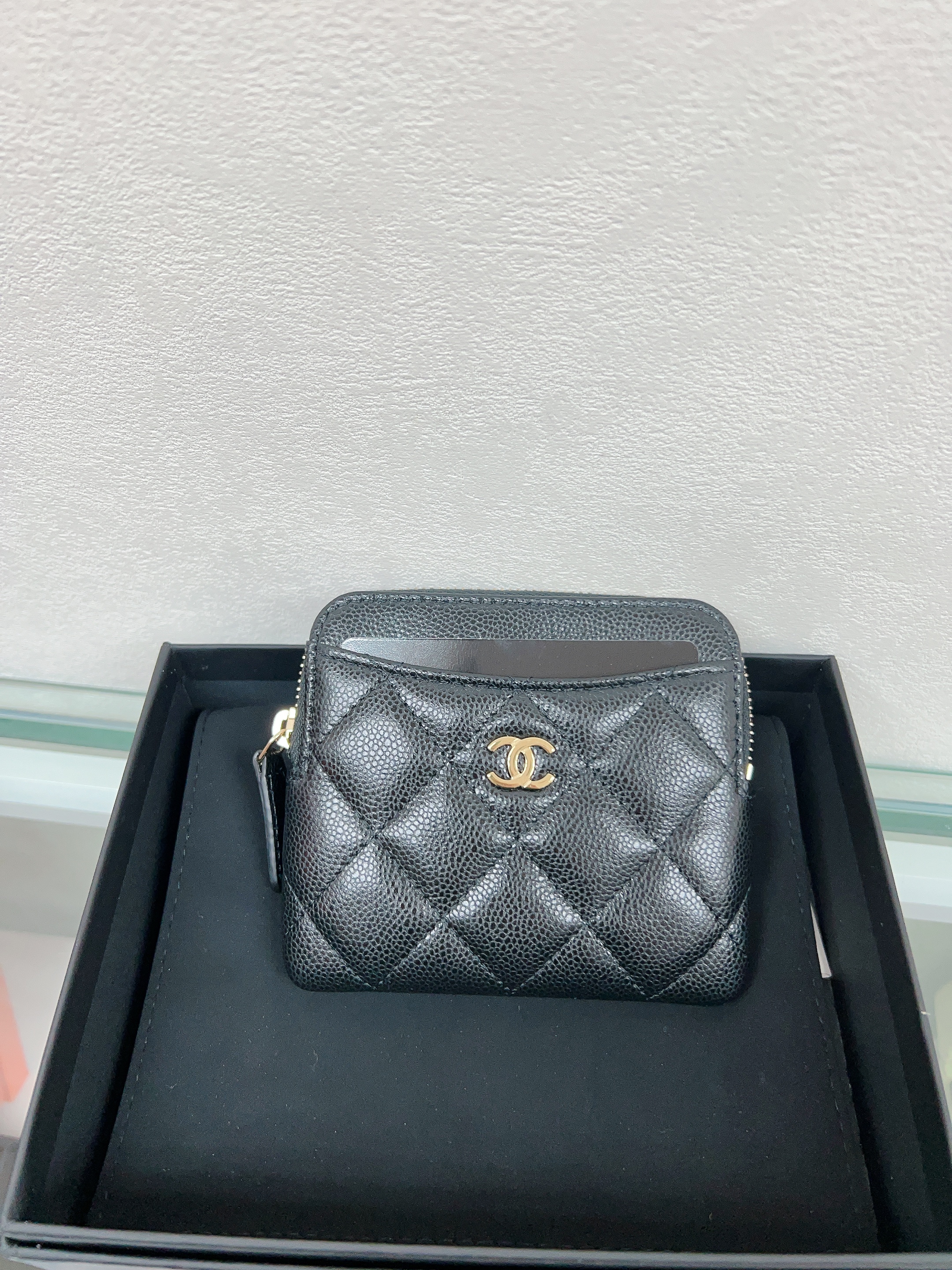 *Unused* Chanel wallet coin purse (black caviar/ GHW)