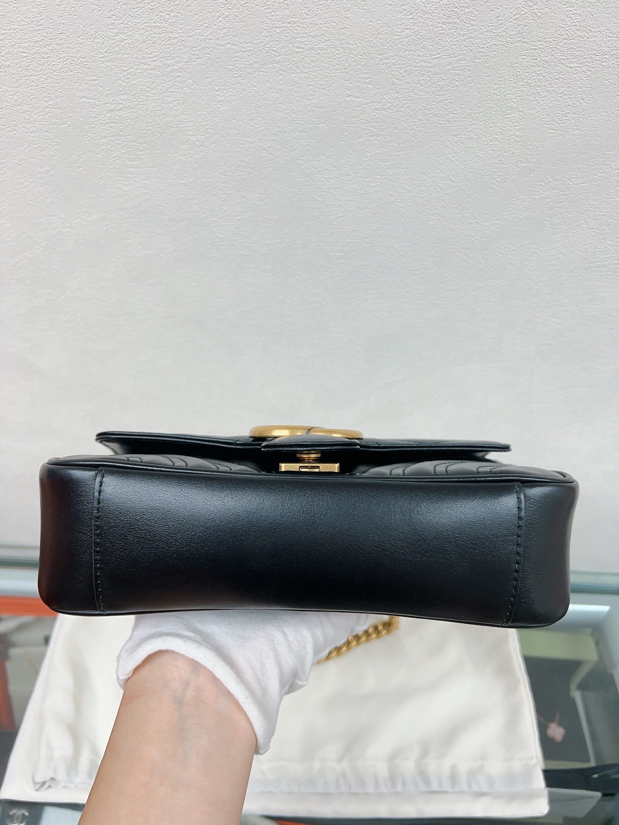 Gucci marmont flap bag mini black