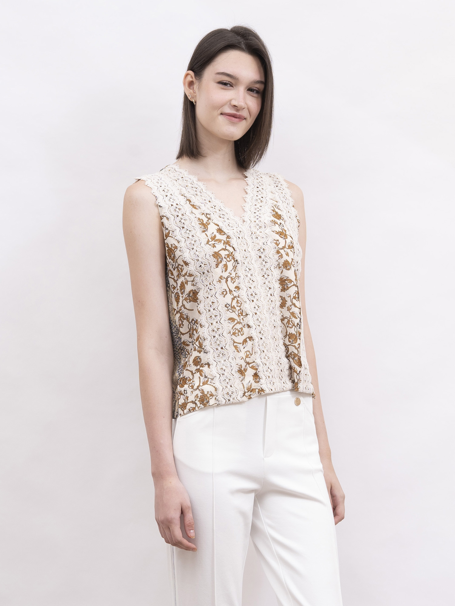 mi-tu 印花V領背心