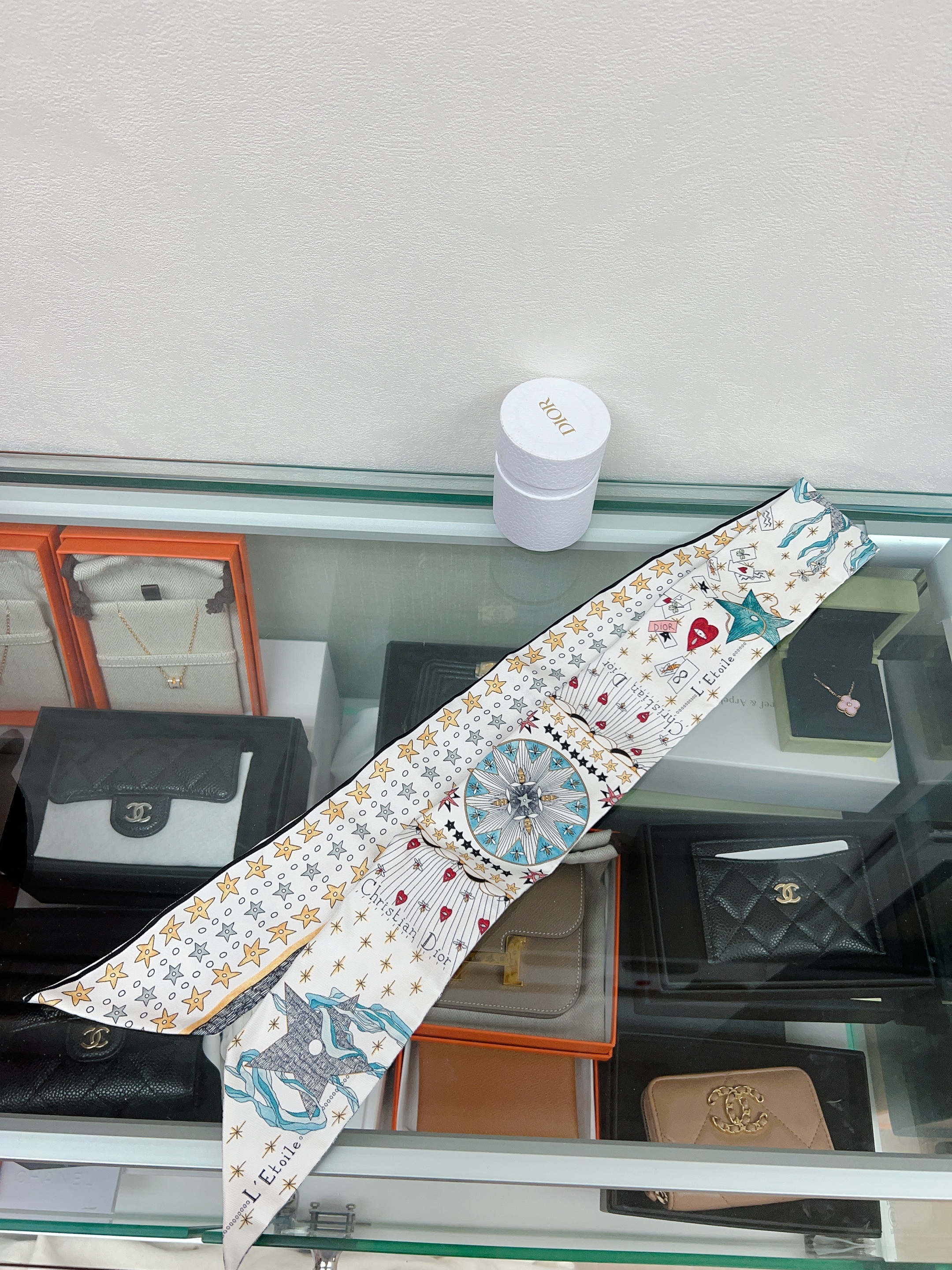 *Unused* Dior twilly star