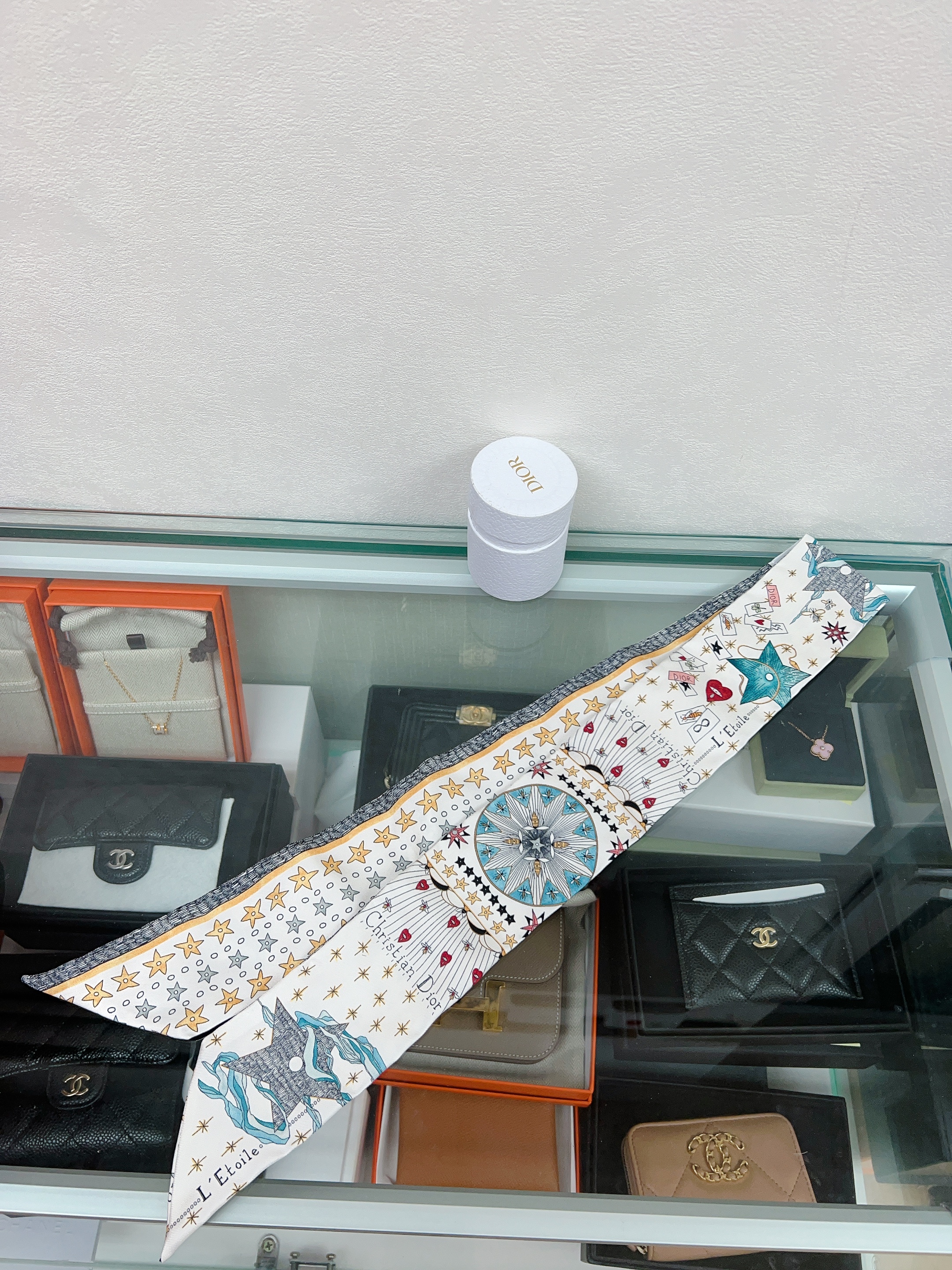 *Unused* Dior twilly star