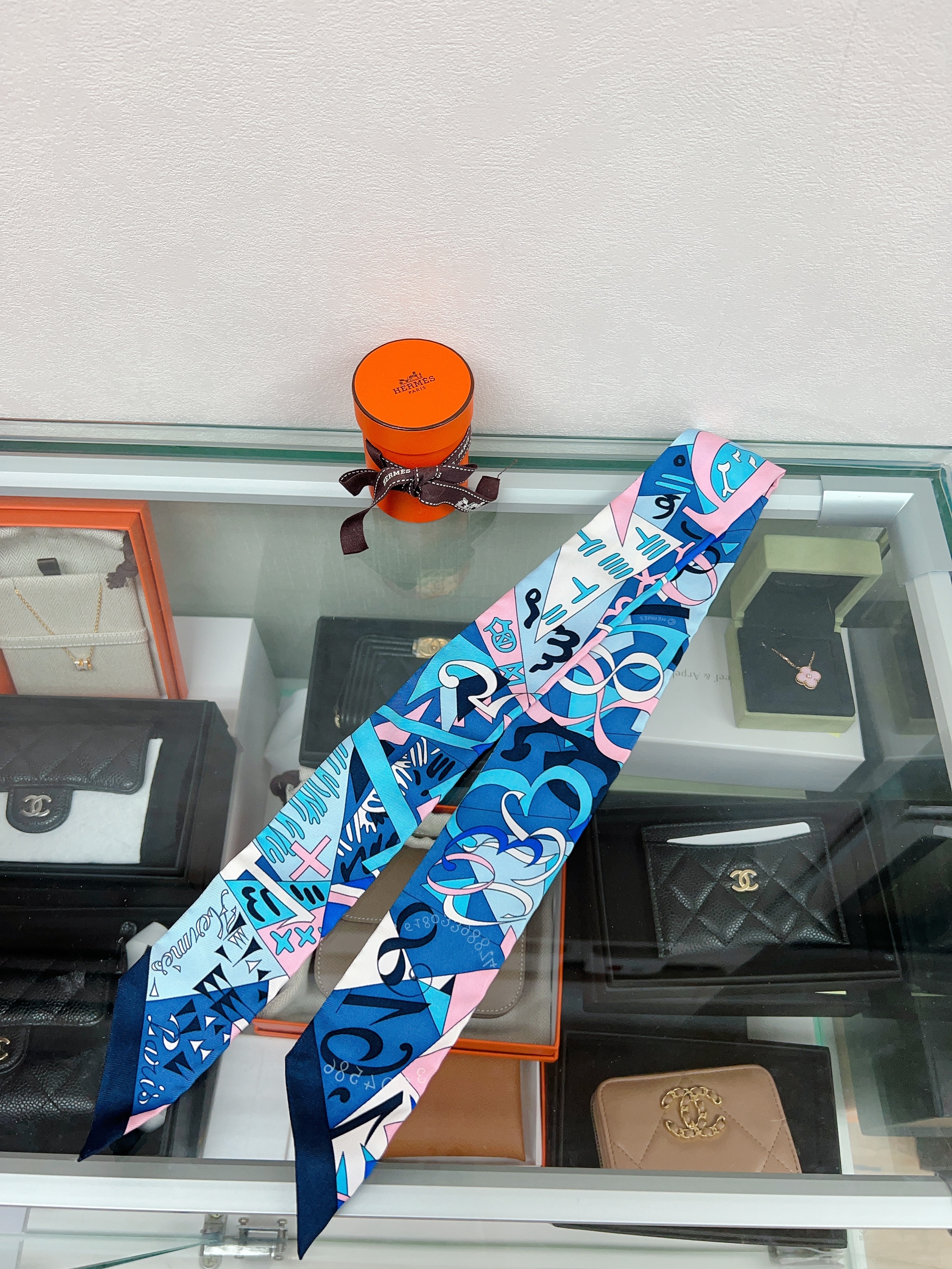 *Unused* Hermes twilly blue