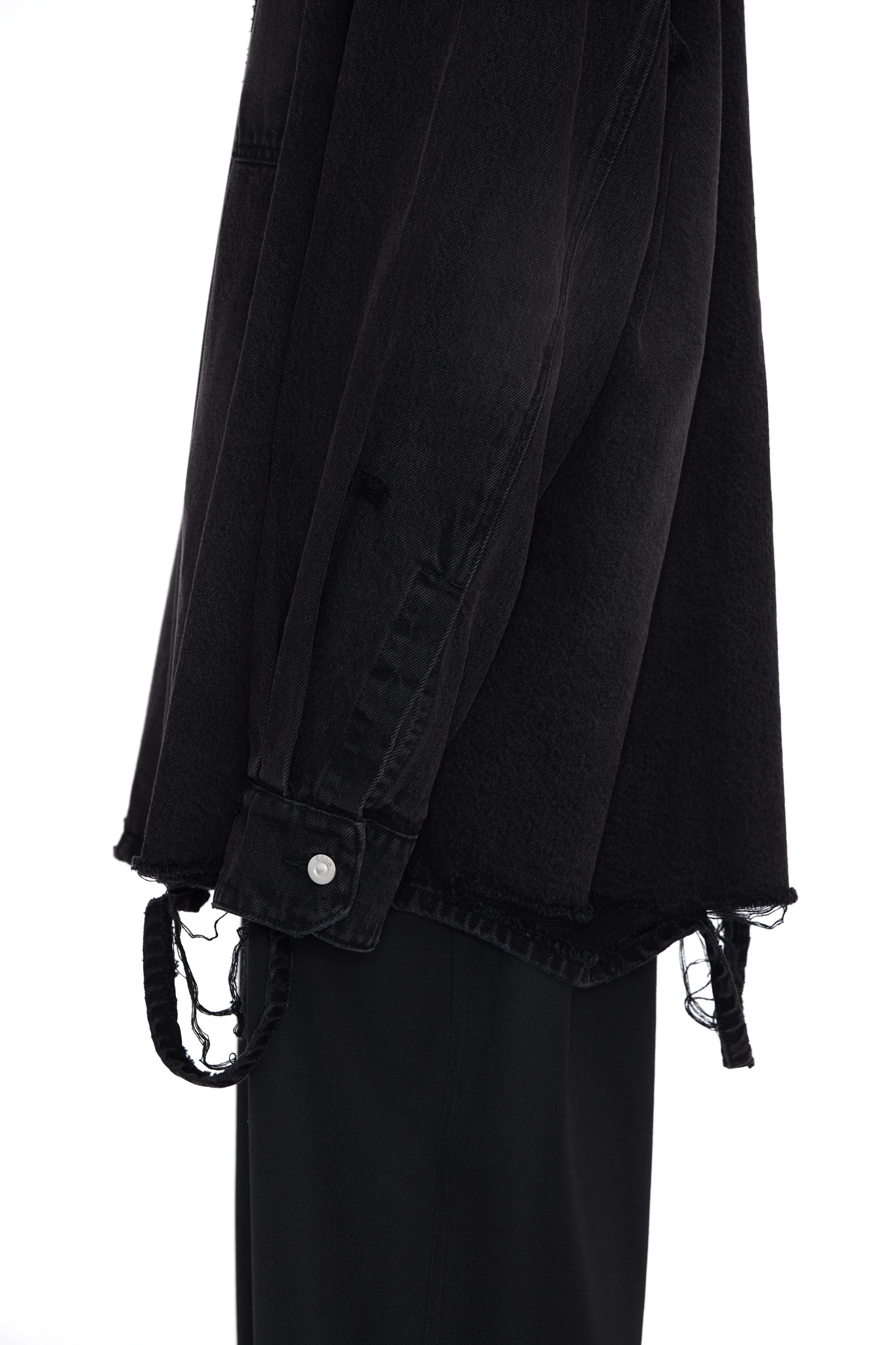 CODA - DESTROYED AGING OVERSIZED DENIM SHIRT / BLACK