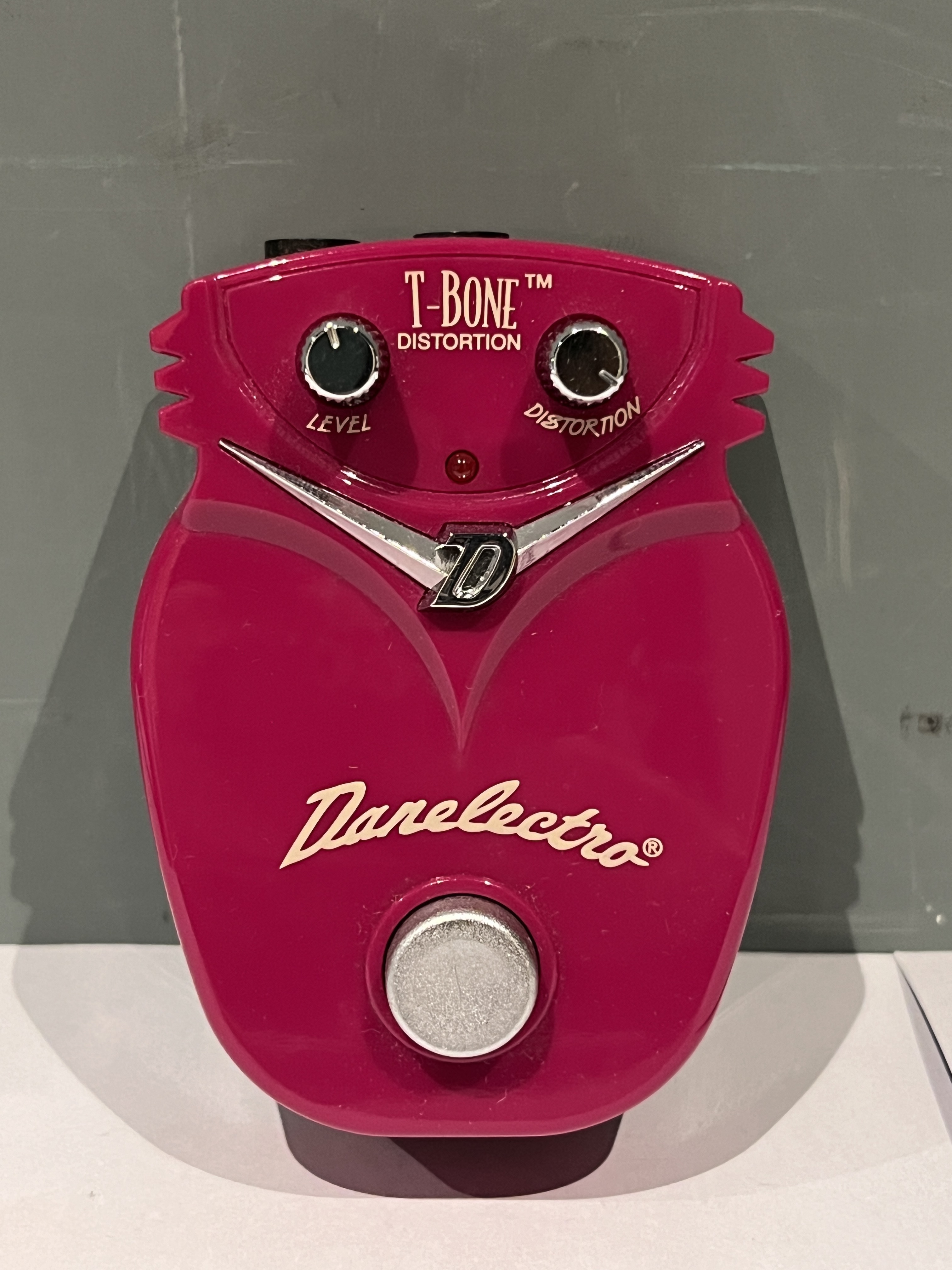 DANELECTRO_T-BONE_Distortion效果器 — 三峽效果器｜YA! 玩音樂