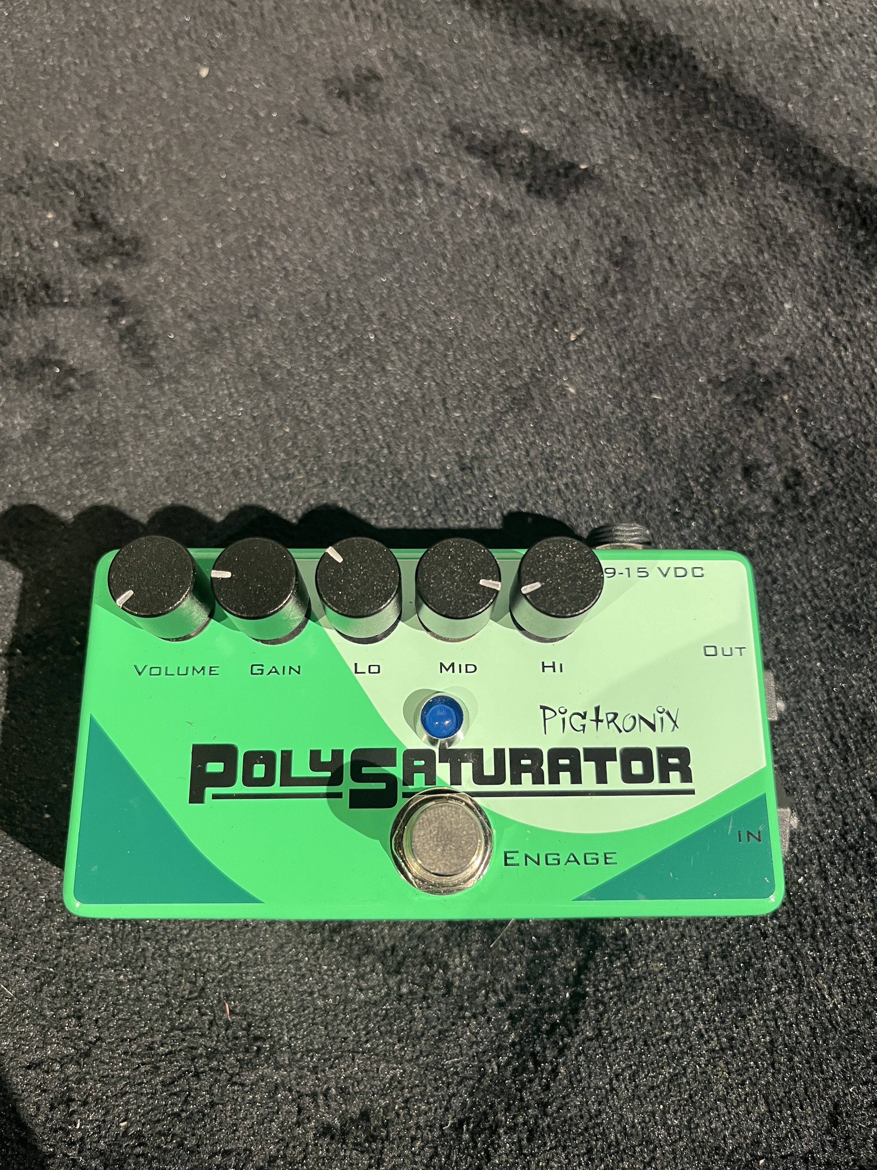 Pigtronix_Poly Saturator_Fuzz效果器 — 三峽效果器｜YA! 玩音樂