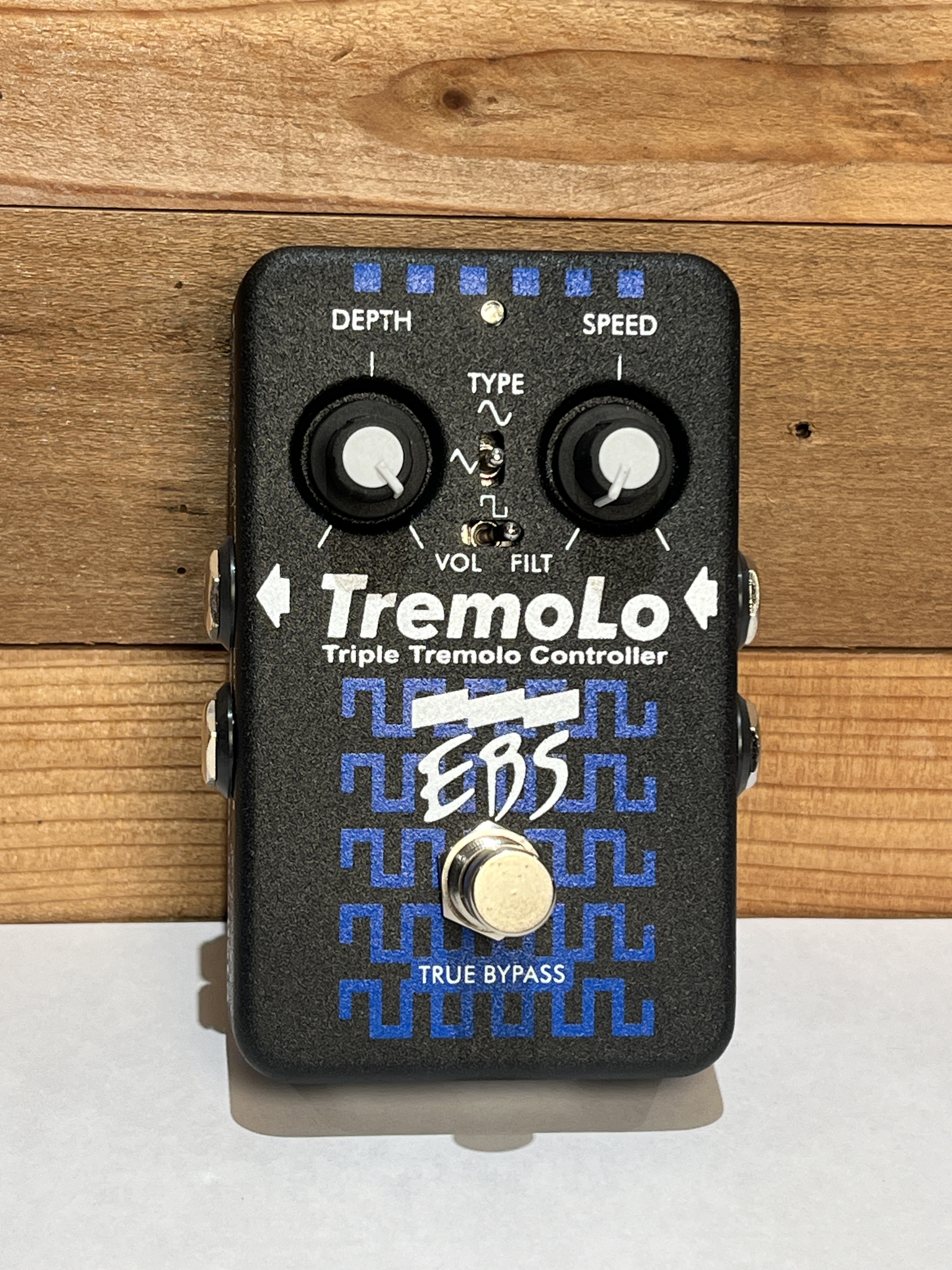 EBS_Tremolo_Tremolo效果器 — 三峽效果器｜YA! 玩音樂
