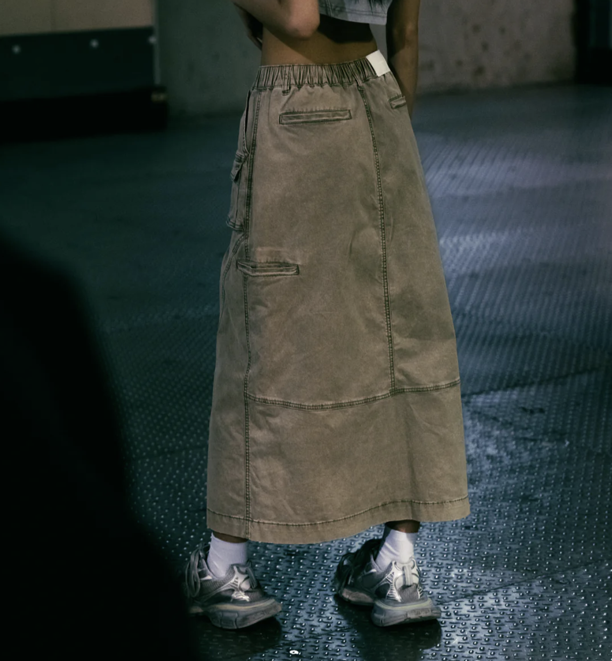 [現貨] Sense Washed Side Piping Full Skirt Khaki | L24-15KA