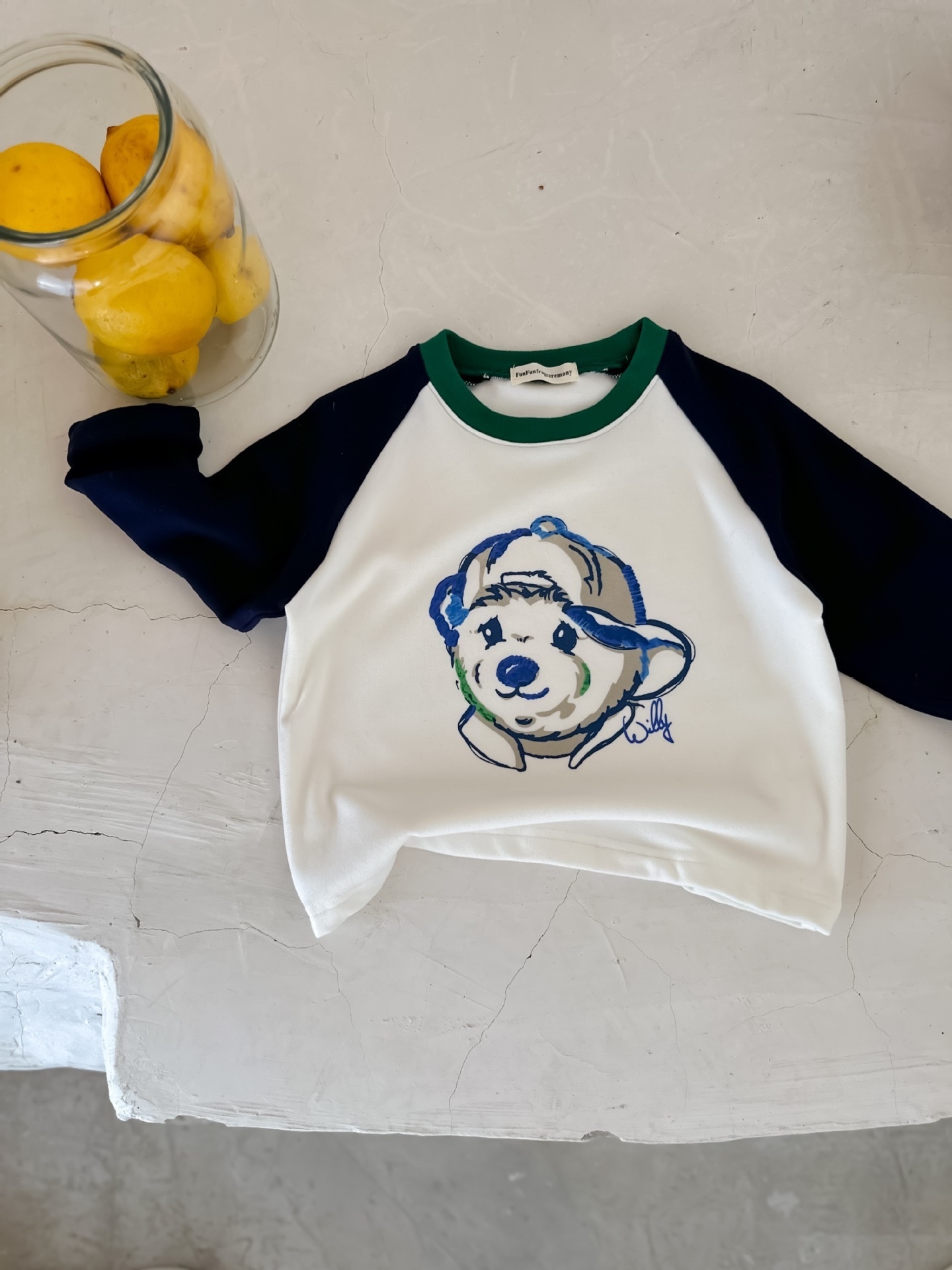 撞色日系熊熊圓領上衣