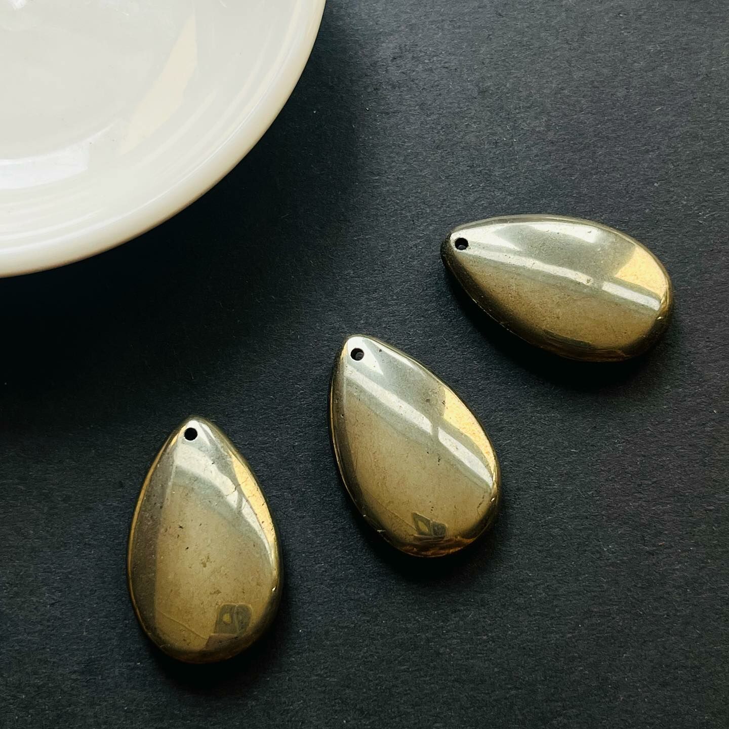 [原石] 黃銅礦 墜面