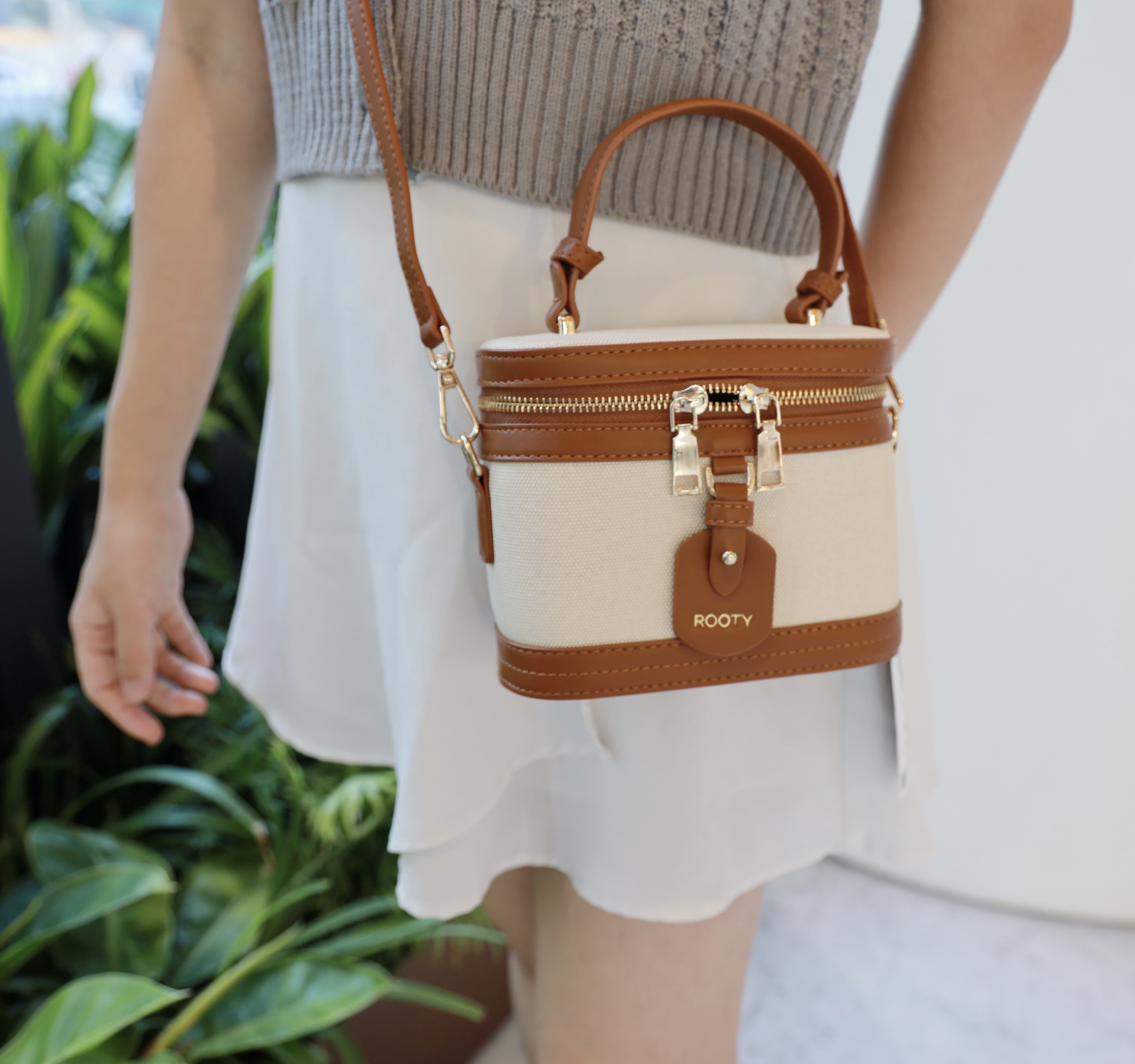 💌 R548小長方盒子ROOTY斜咩袋