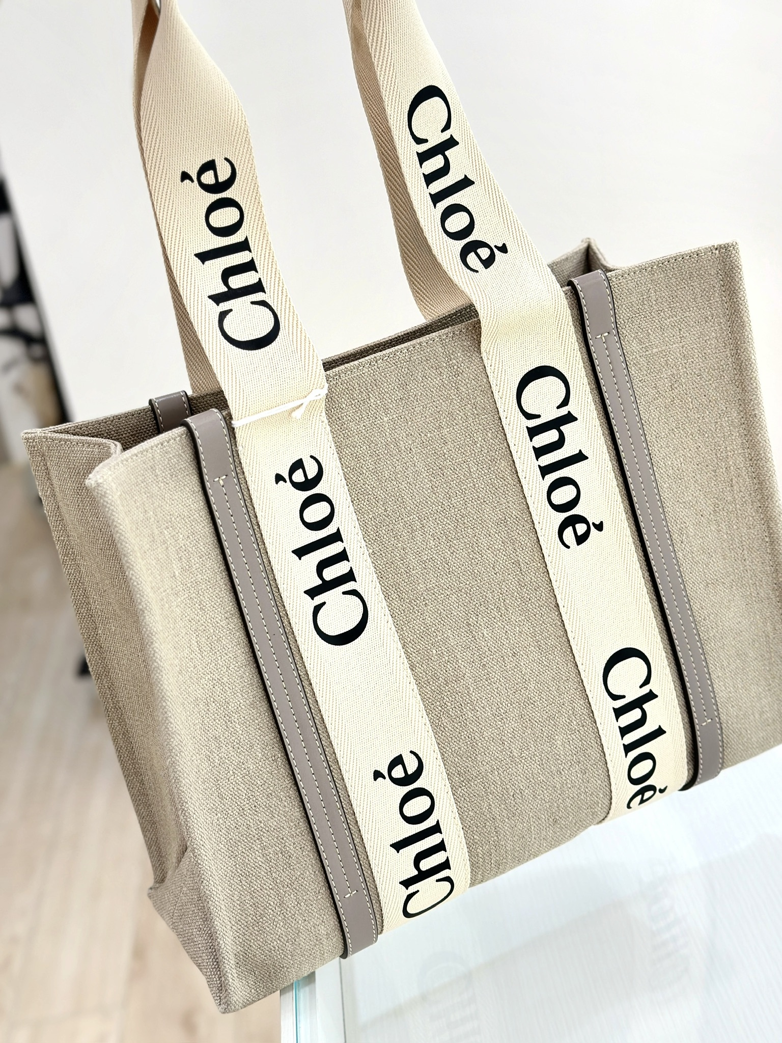 CHLOE Woody Medium Tote