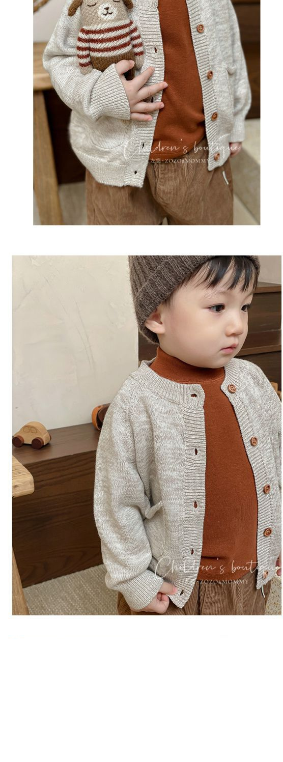 半高領柔軟內搭上衣-焦糖棕