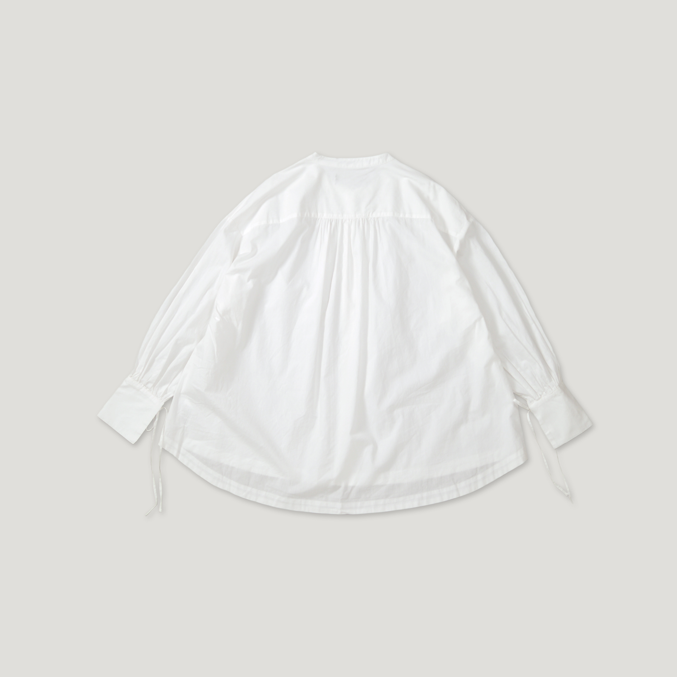 J.P.L. 立領繫帶手袖弧形襯衫