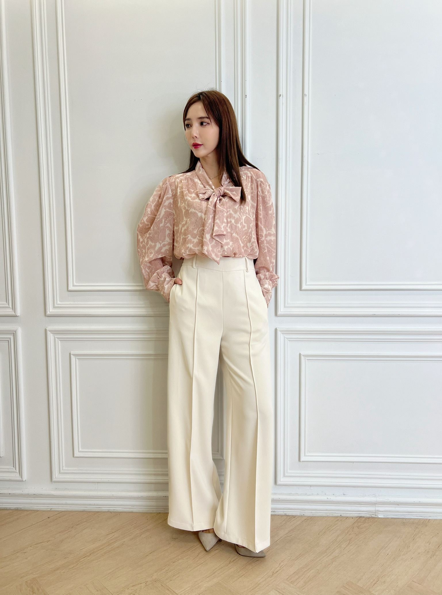 暈染變形蟲領巾上衣