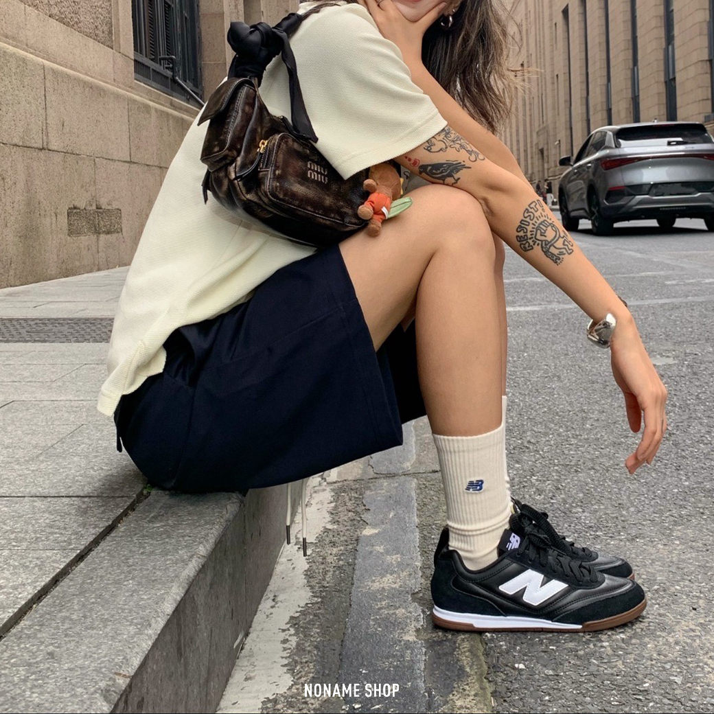 NEW BALANCE NB RC42 復古 麂皮 皮革  焦糖底 德訓鞋 休閒鞋 黑色 (男/女同款)