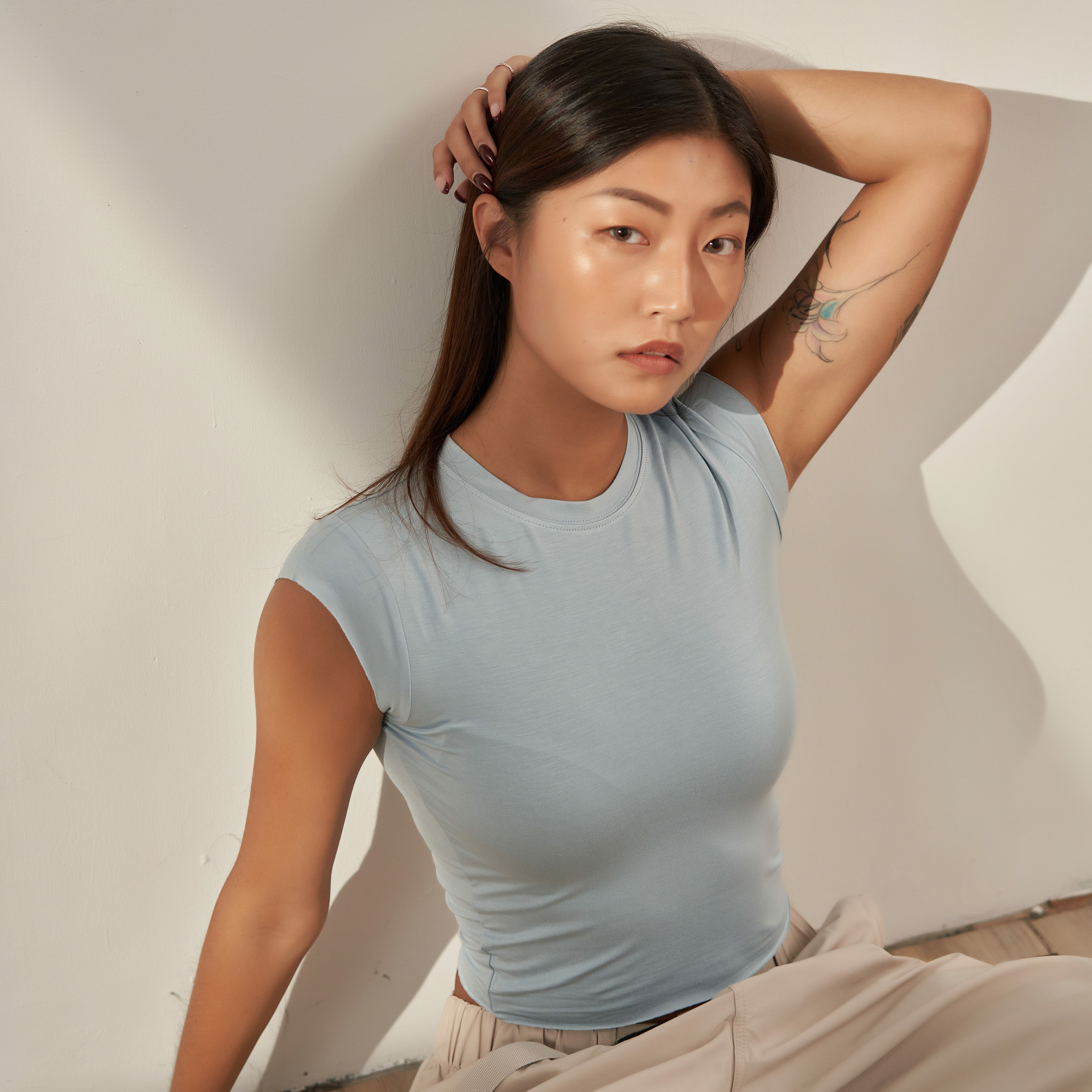 REALATiON - 柔滑親膚涼感合身短版半袖Tee