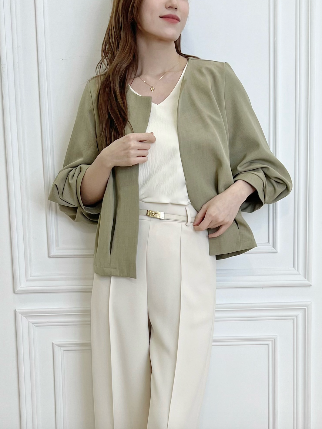 立體澎袖澎下擺薄外套