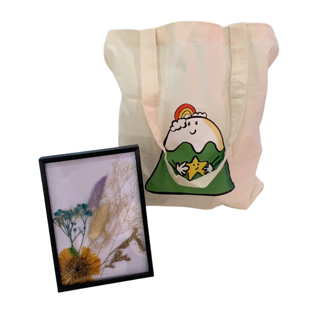 再生花黑邊框相架 連PAS環保袋