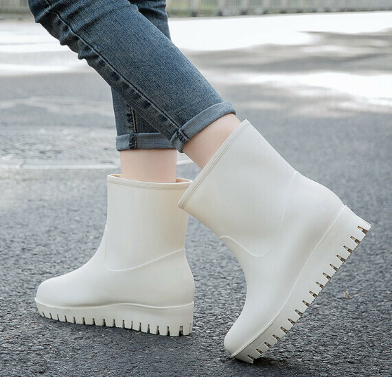 Popular fashionable women's waterproof rain boots [medium tube 559 [white] [size: 36-40] [please contact customer service to confirm the delivery size after placing the order]