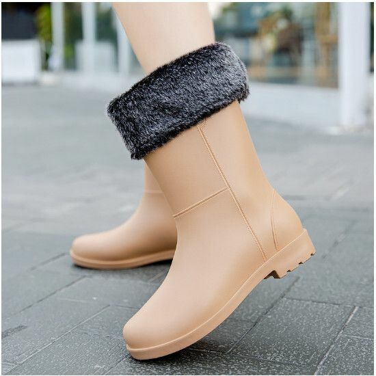 Popular fashionable women's waterproof and non-slip rain boots [2268 fashionable rain boots [brown] with black velvet cover] [Size: 36-40 yards] [Please contact customer service after placing an order to confirm the delivery size]