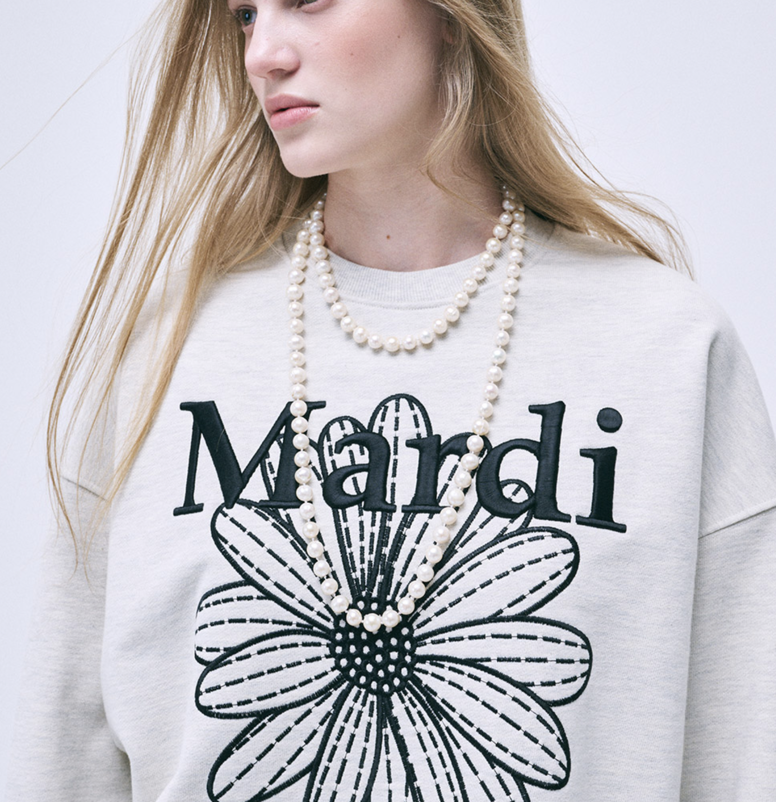 【FEPL】★25SS★韓国人気★MTOR DEAR PIGMENT SWEATSHIRT 韓国SATUR セター】Satur Applique Rivet Hoodie (SATUR
