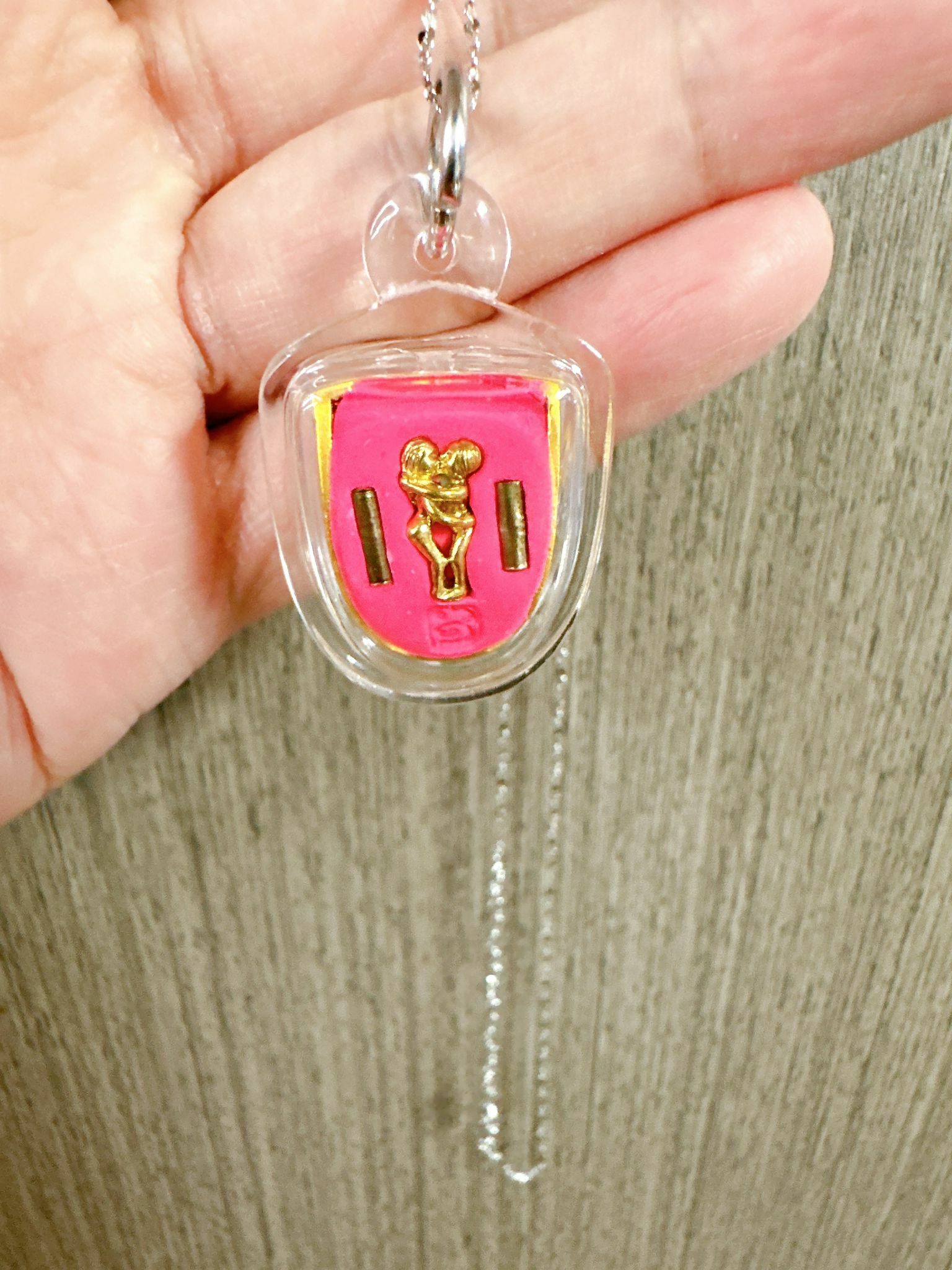 阿贊蘇賓師傅供請 金面娜娜通和合燕通牌